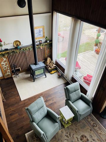 Hot Springs, South Dakota, 57747, United States, 3 Bedrooms Bedrooms, ,2 BathroomsBathrooms,Residential,For Sale,1993817