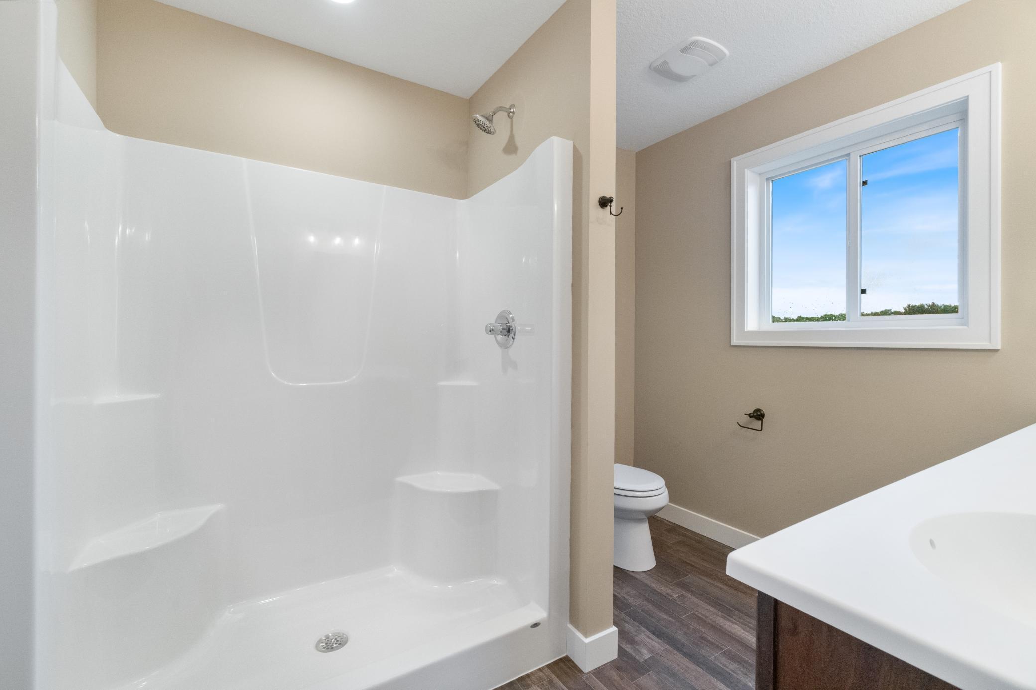 Hudson, Wisconsin, 54016, United States, 4 Bedrooms Bedrooms, ,3 BathroomsBathrooms,Residential,For Sale,1948487