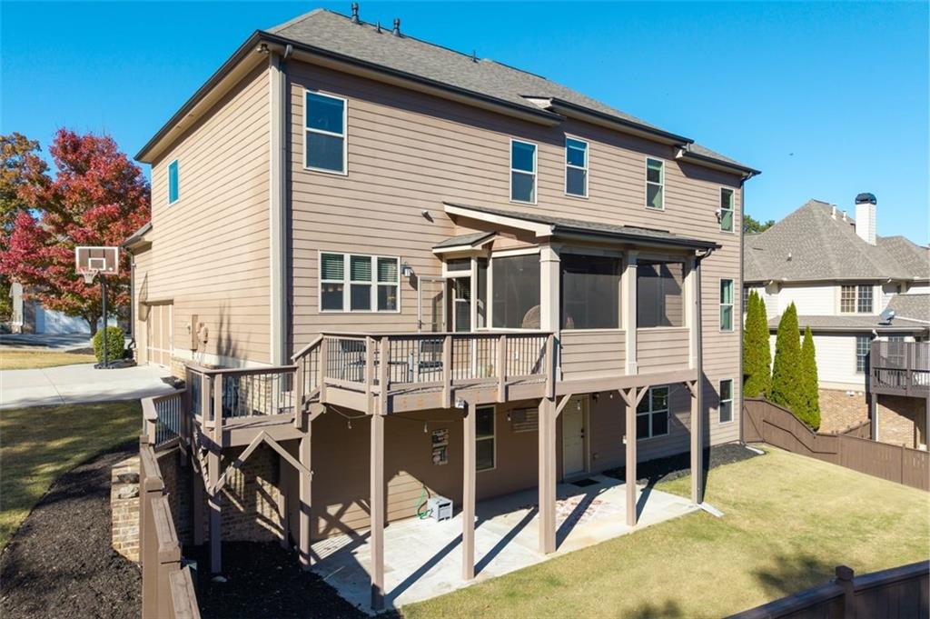 Buford, Georgia, 30518, United States, 6 Bedrooms Bedrooms, ,5 BathroomsBathrooms,Residential,For Sale,1987580