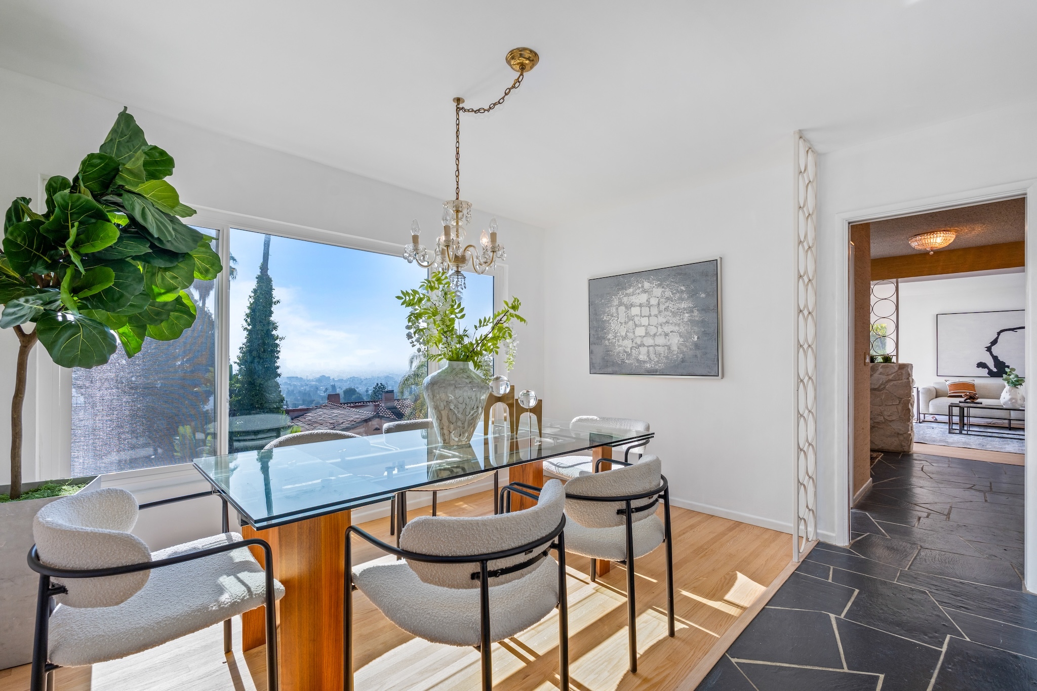  4799 Bonvue Ave - 物件實景