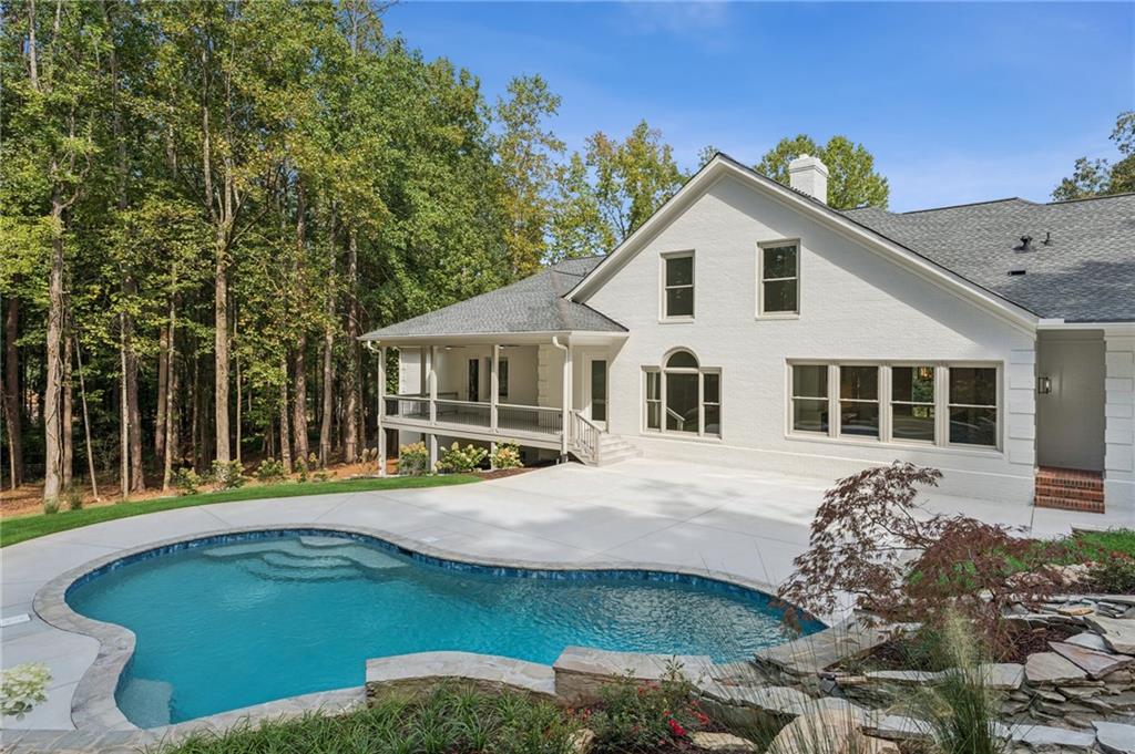 Alpharetta, Georgia, 30004, United States, 5 Bedrooms Bedrooms, ,7 BathroomsBathrooms,Residential,For Sale,1978962
