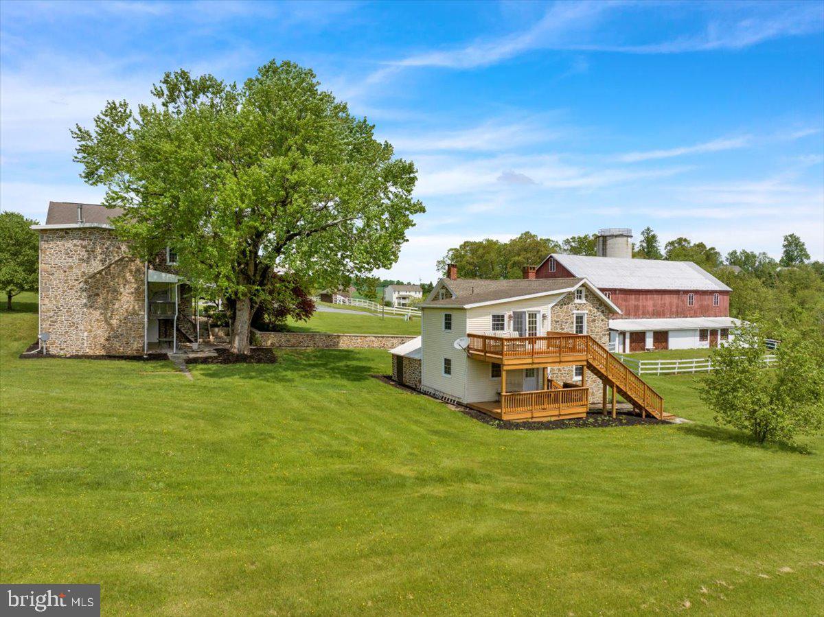 Mohrsville, Pennsylvania, 19541, United States, 4 Bedrooms Bedrooms, ,2 BathroomsBathrooms,Residential,For Sale,1827431