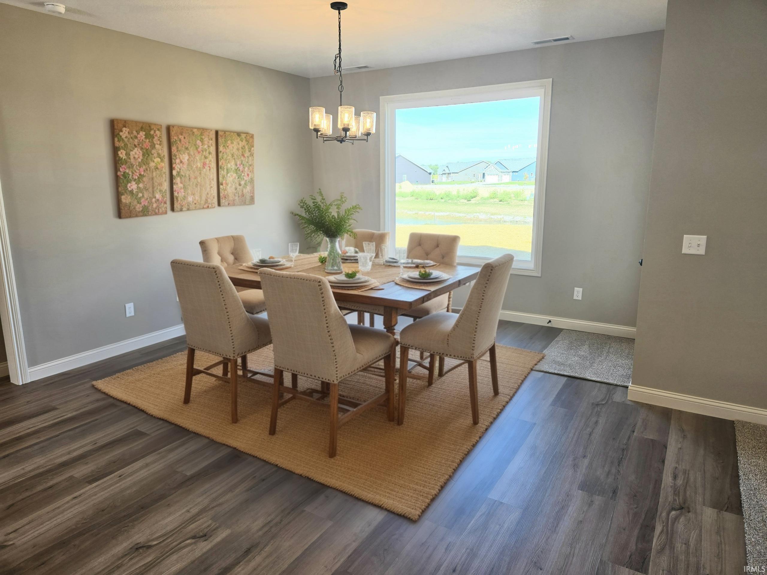 Fort Wayne, Indiana, 46818, United States, 4 Bedrooms Bedrooms, ,3 BathroomsBathrooms,Residential,For Sale,1981203