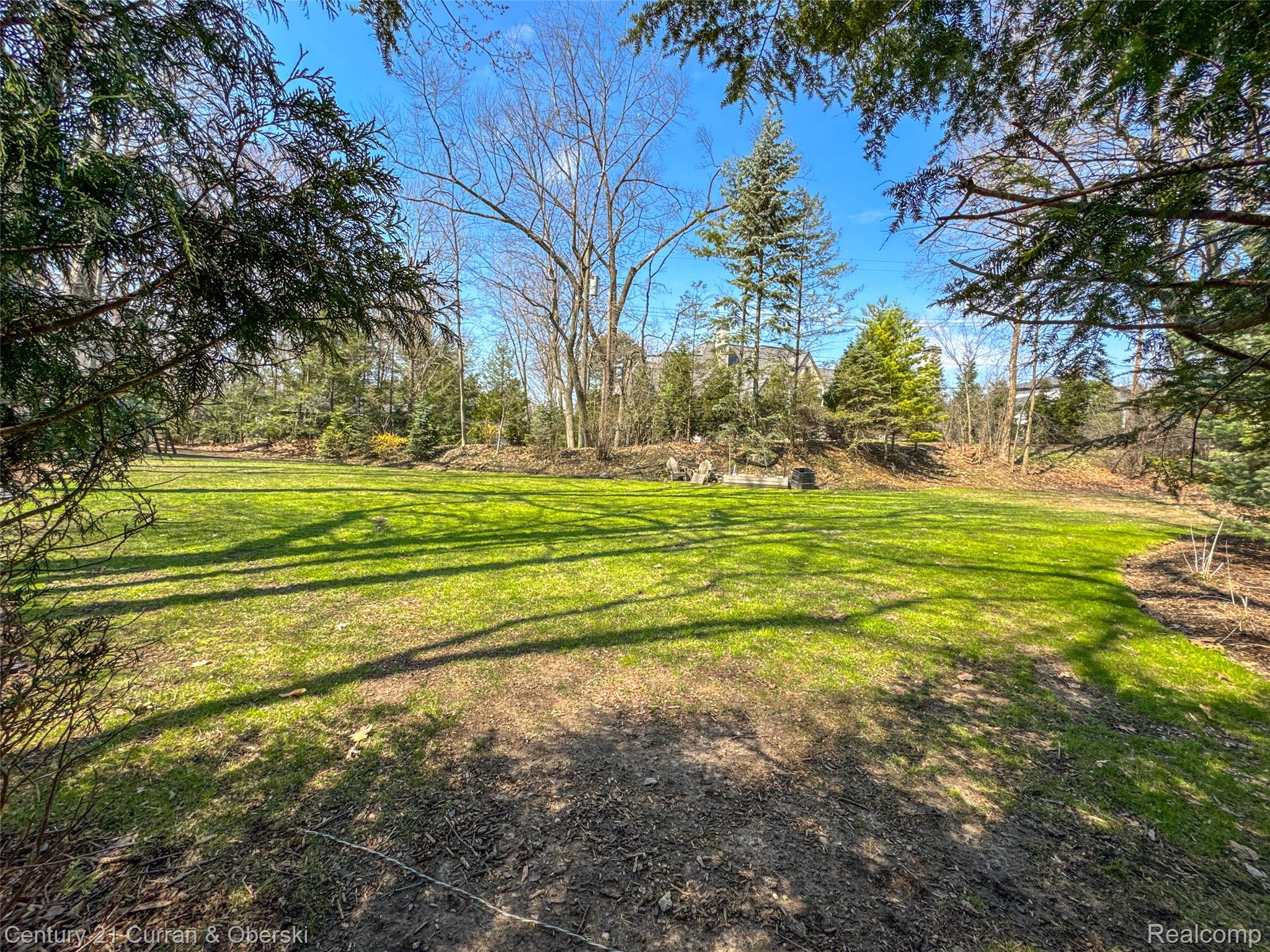 Bloomfield Hills, Michigan, 48301, United States, 4 Bedrooms Bedrooms, ,4 BathroomsBathrooms,Residential,For Sale,2035852