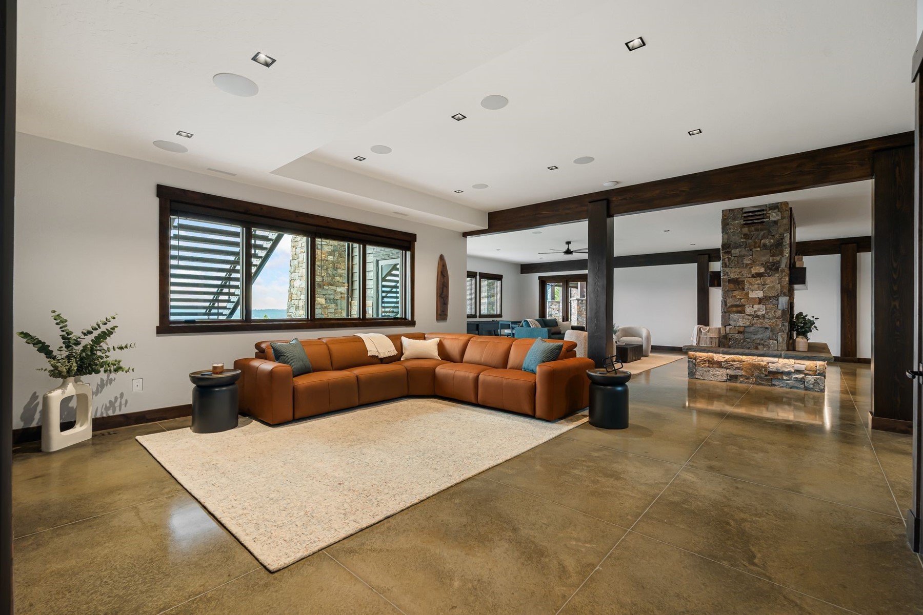  4579 E Plum Rd - 物件實景