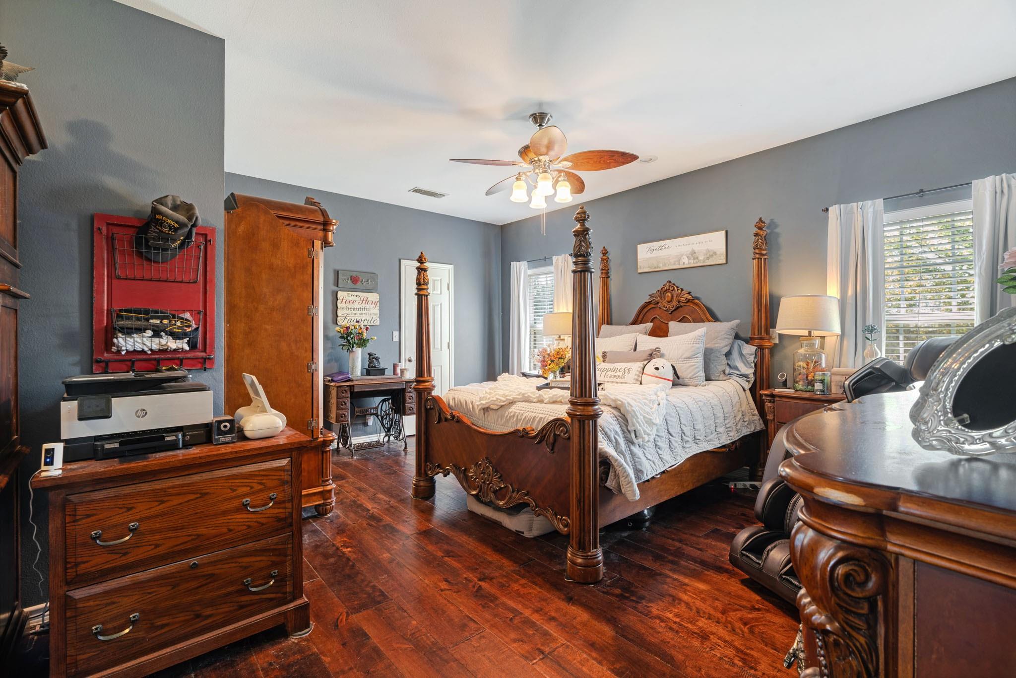 Deport, Texas, 75436, United States, 3 Bedrooms Bedrooms, ,3 BathroomsBathrooms,Residential,For Sale,1982832