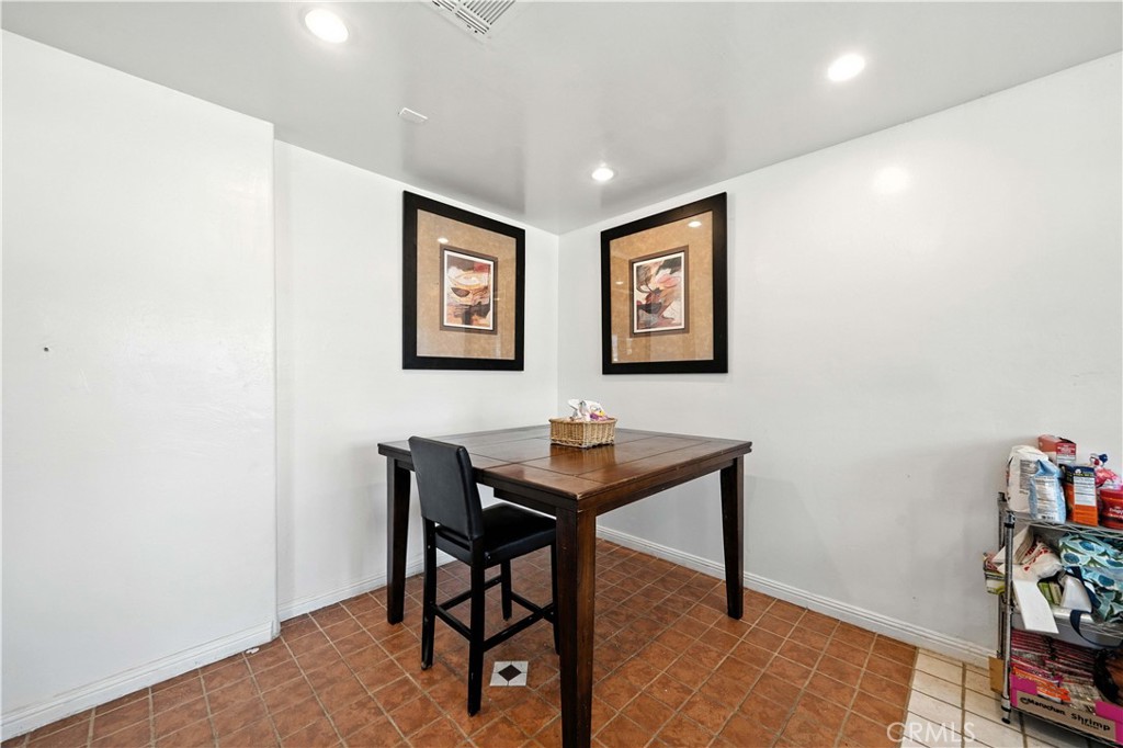 Perris, California, 92570, United States, 4 Bedrooms Bedrooms, ,2 BathroomsBathrooms,Residential,For Sale,1974911