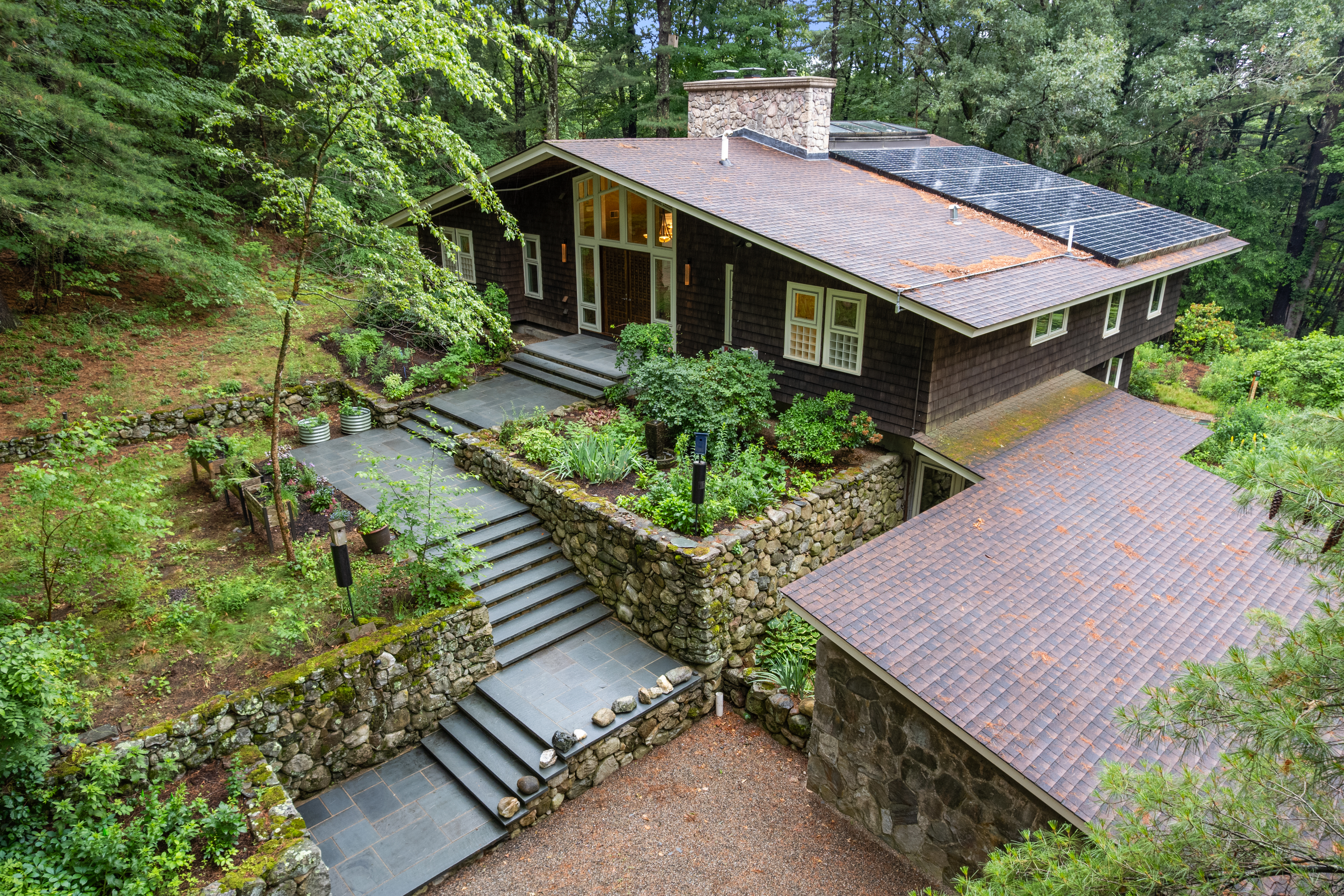  12 Forest Hill Road, Wayland, MA, 01778 - 物件實景