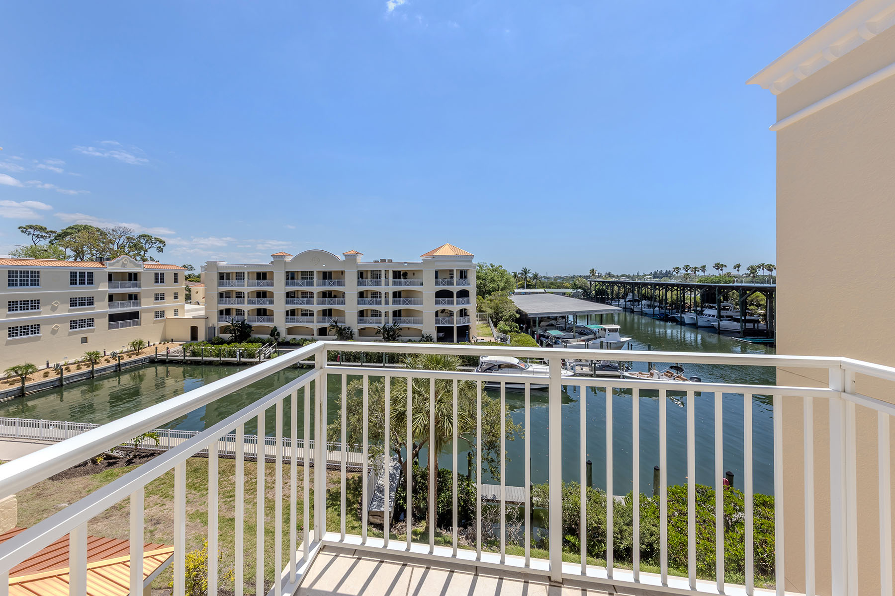  VILLAS AT BELLAGIO HARBOR VILLAGE - 物件實景