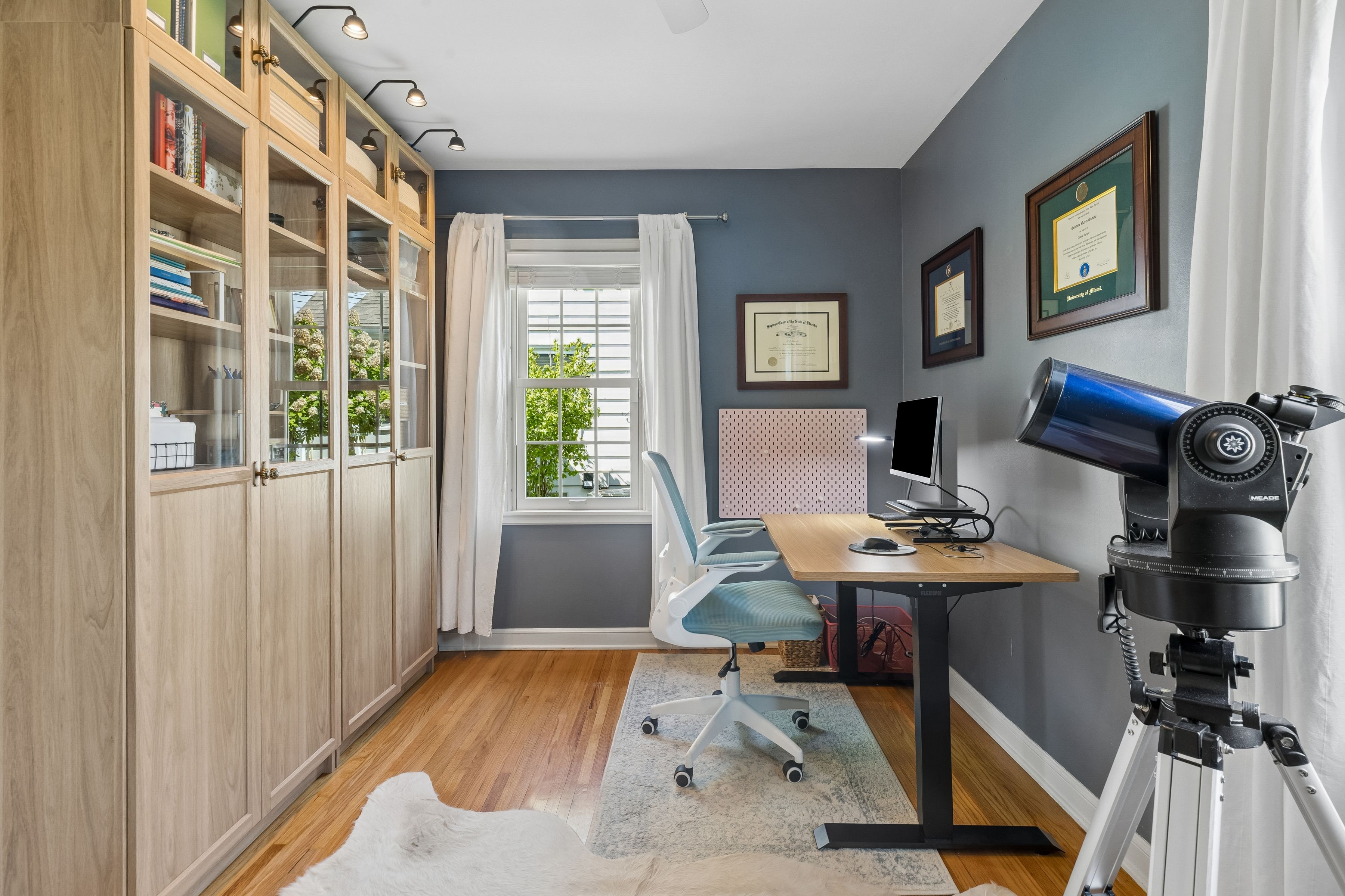  Elegant Cape Cod Living with Timeless Architectural Detail - 物件實景