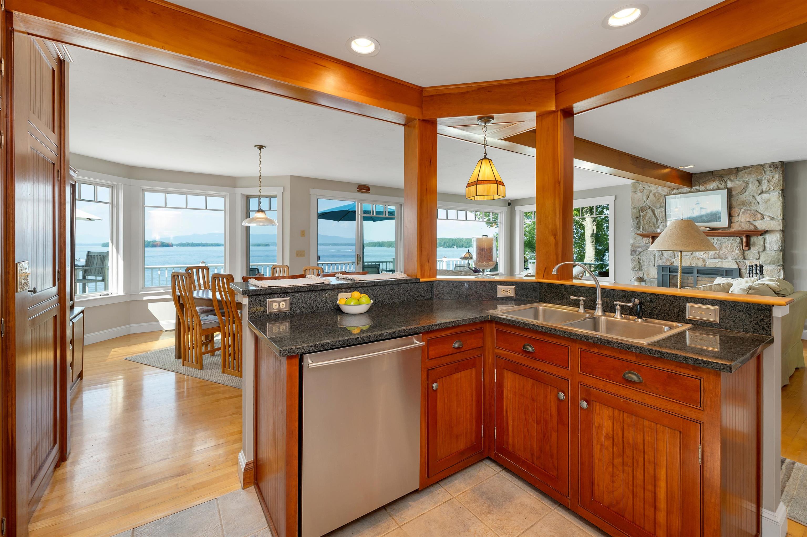 Gilford, New Hampshire, 03249, United States, 3 Bedrooms Bedrooms, ,3 BathroomsBathrooms,Residential,For Sale,1875899