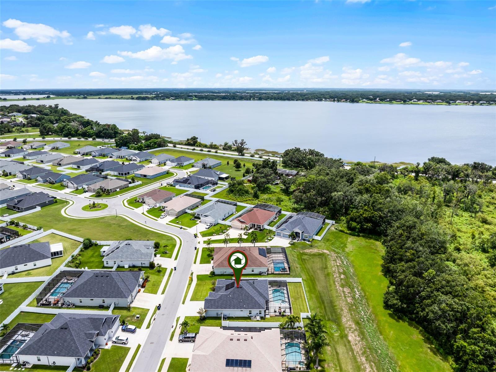 AUBURNDALE, Florida, 33823, United States, 4 Bedrooms Bedrooms, ,3 BathroomsBathrooms,Residential,For Sale,1899734