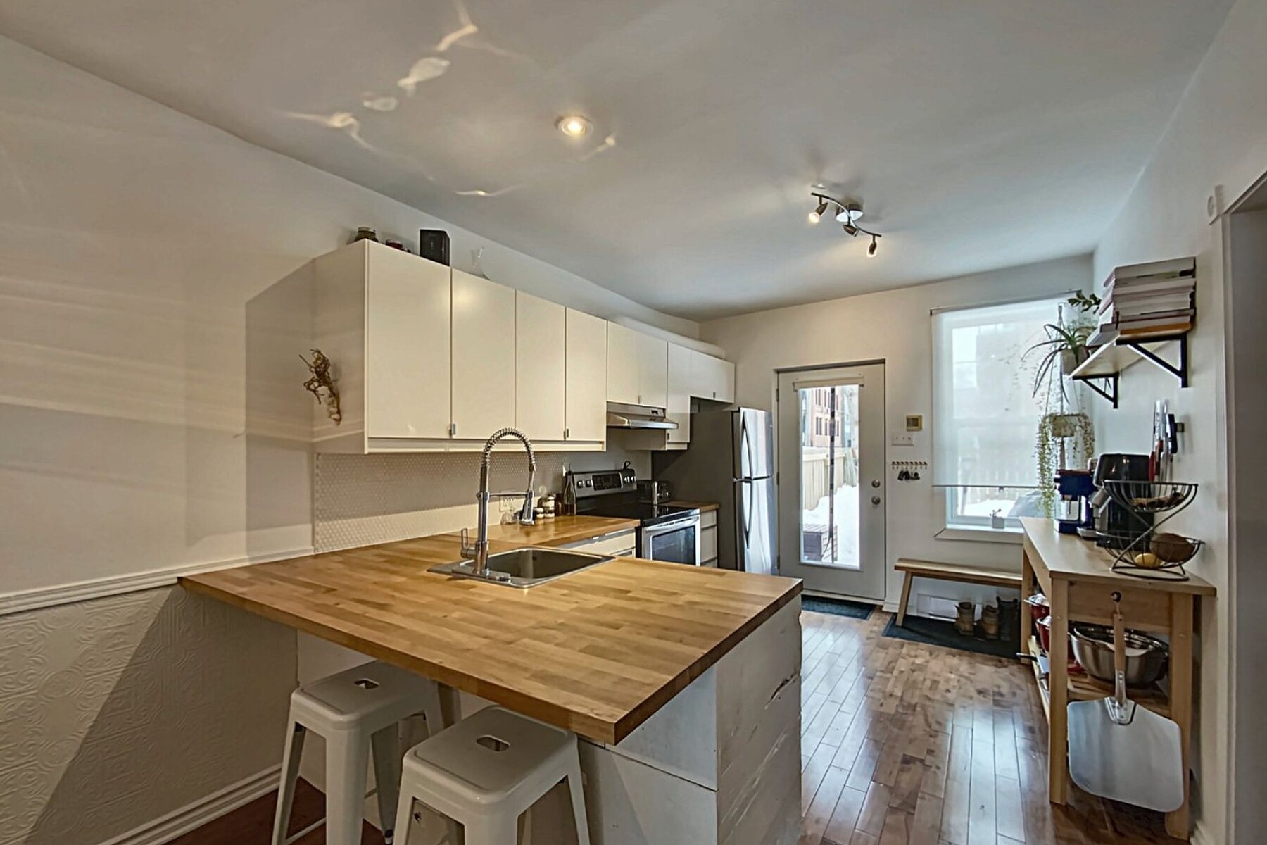  Duplex HoMa - Location - 物件實景