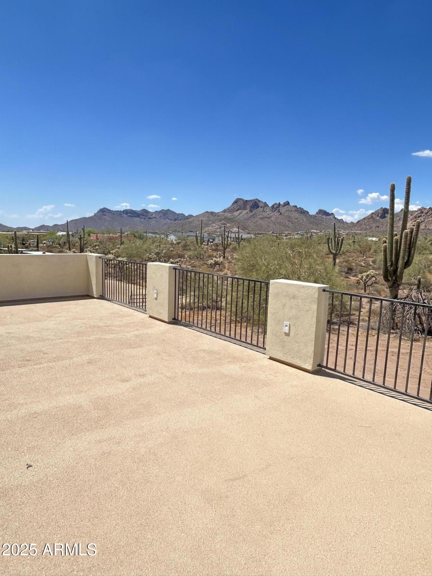 Apache Junction, Arizona, 85119, United States, 3 Bedrooms Bedrooms, ,Residential,For Sale,1917625