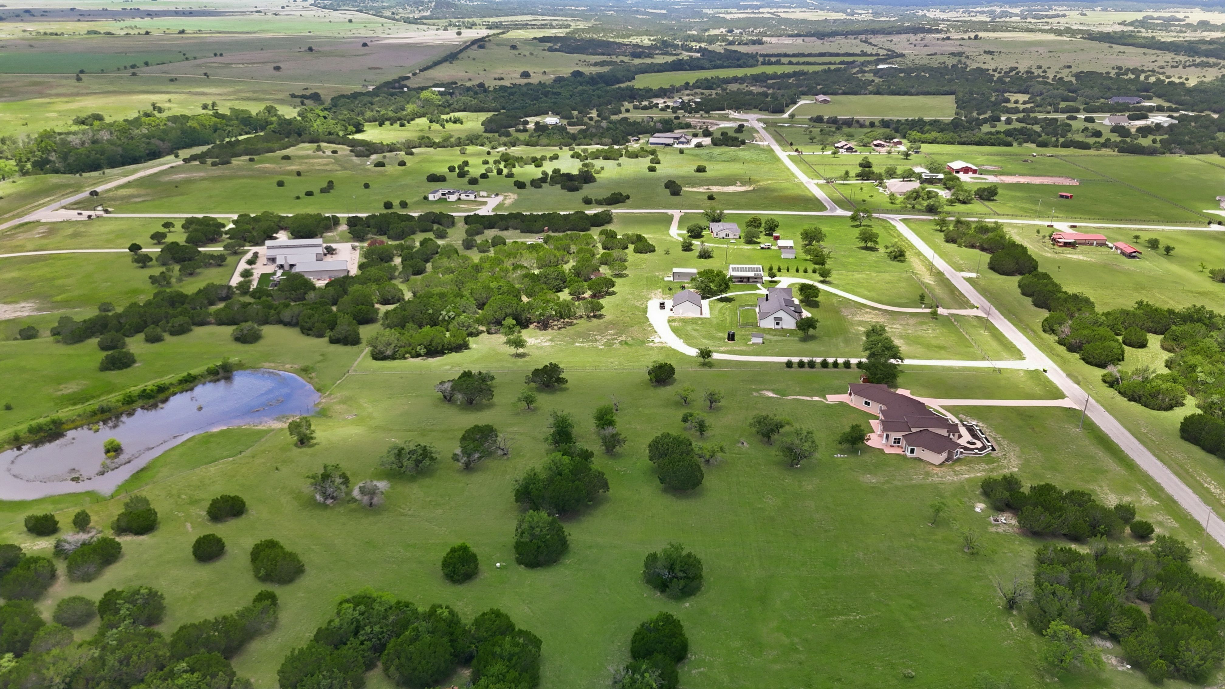  158 Private Road 2656, Walnut Springs, TX, 76690 - 物件實景