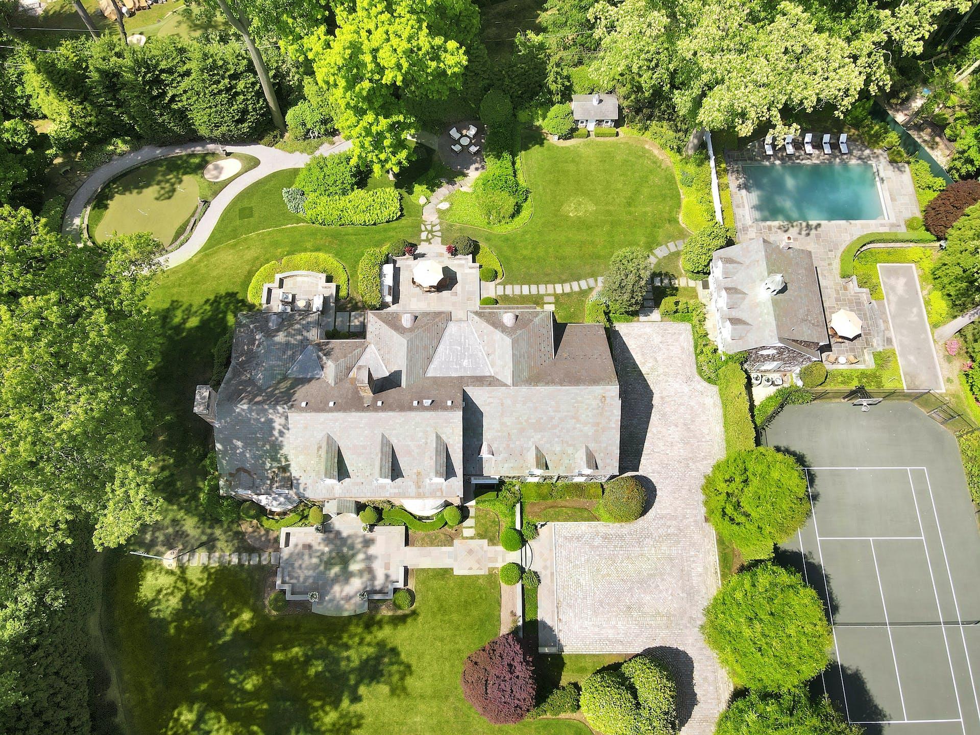 Manhasset, New York, 11030, United States, 5 Bedrooms Bedrooms, ,11 BathroomsBathrooms,Residential,For Sale,1838015