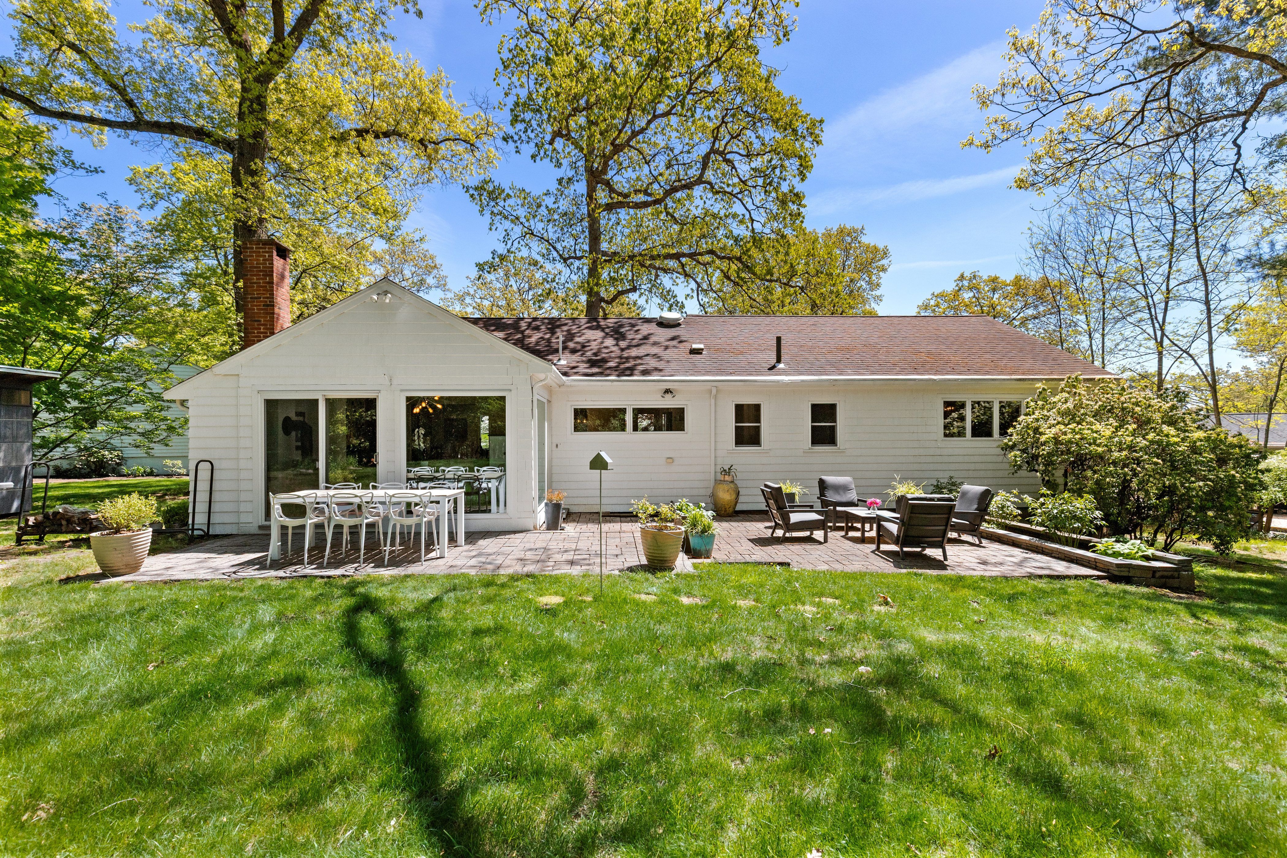  44 Windemere Road, Wellesley, MA, 02482 - 物件實景