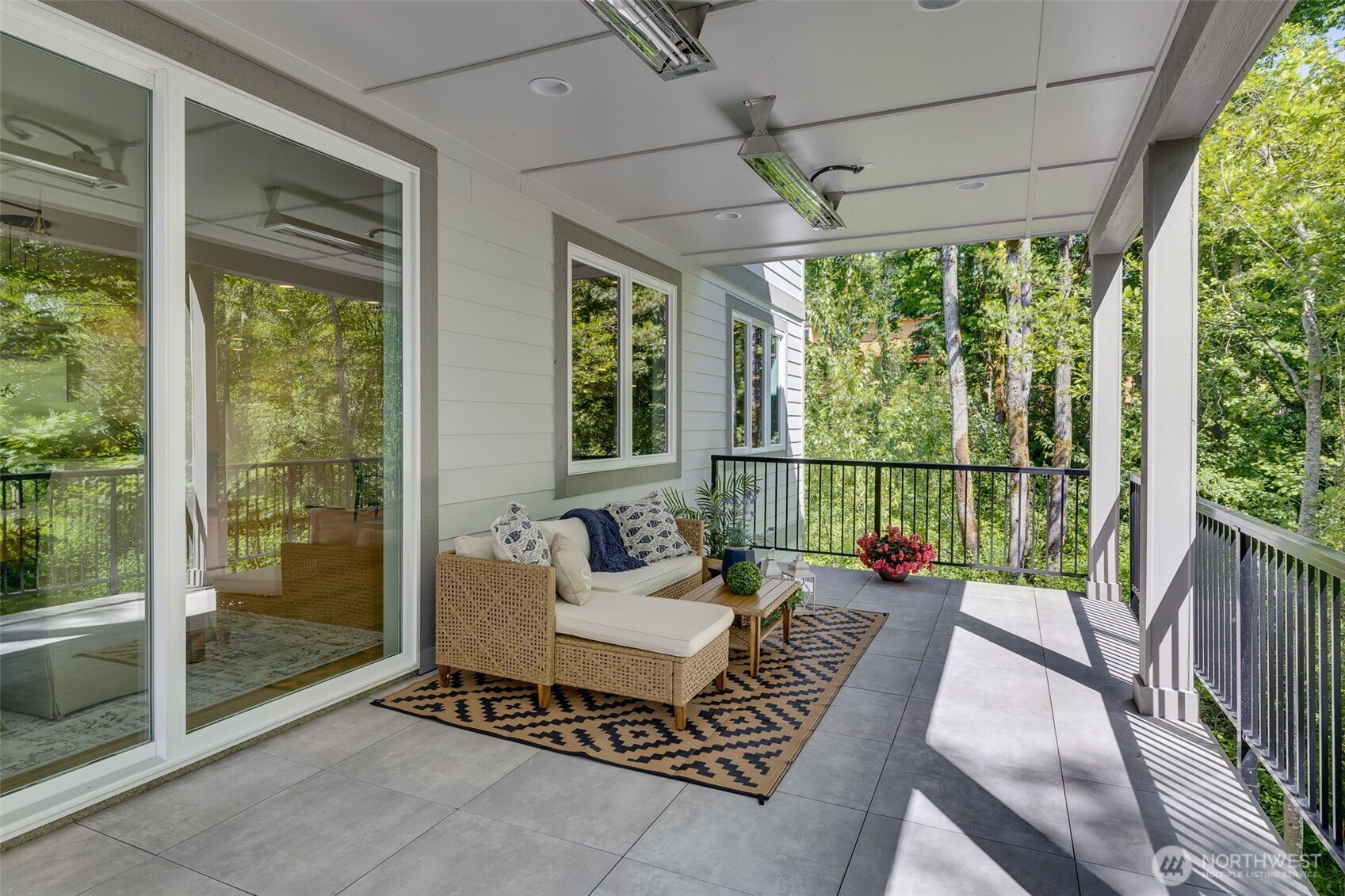 Bellevue, Washington, 98007, United States, 5 Bedrooms Bedrooms, ,4 BathroomsBathrooms,Residential,For Sale,1836661