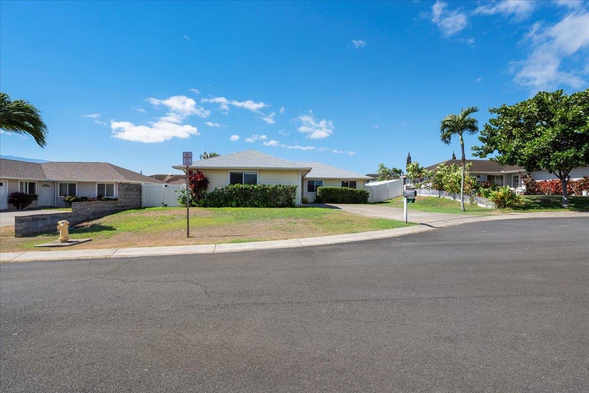 Wailuku, Hawaii, 96793, United States, 3 Bedrooms Bedrooms, ,2 BathroomsBathrooms,Residential,For Sale,1907468