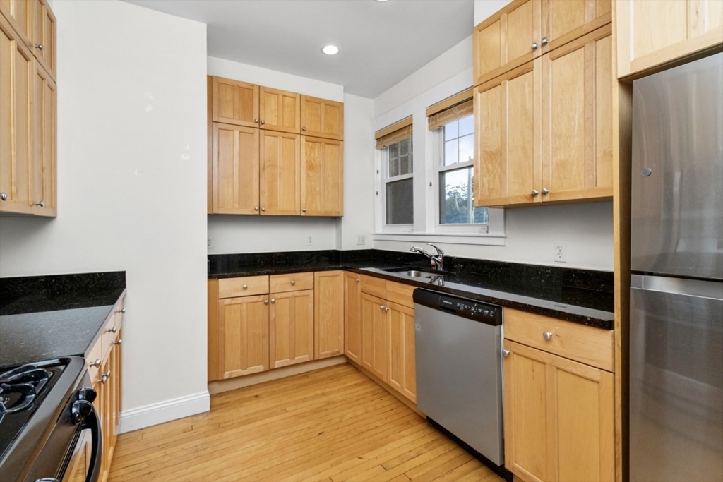 Melrose, Massachusetts, 02176, United States, 3 Bedrooms Bedrooms, ,1 BathroomBathrooms,Residential,For Sale,1950812