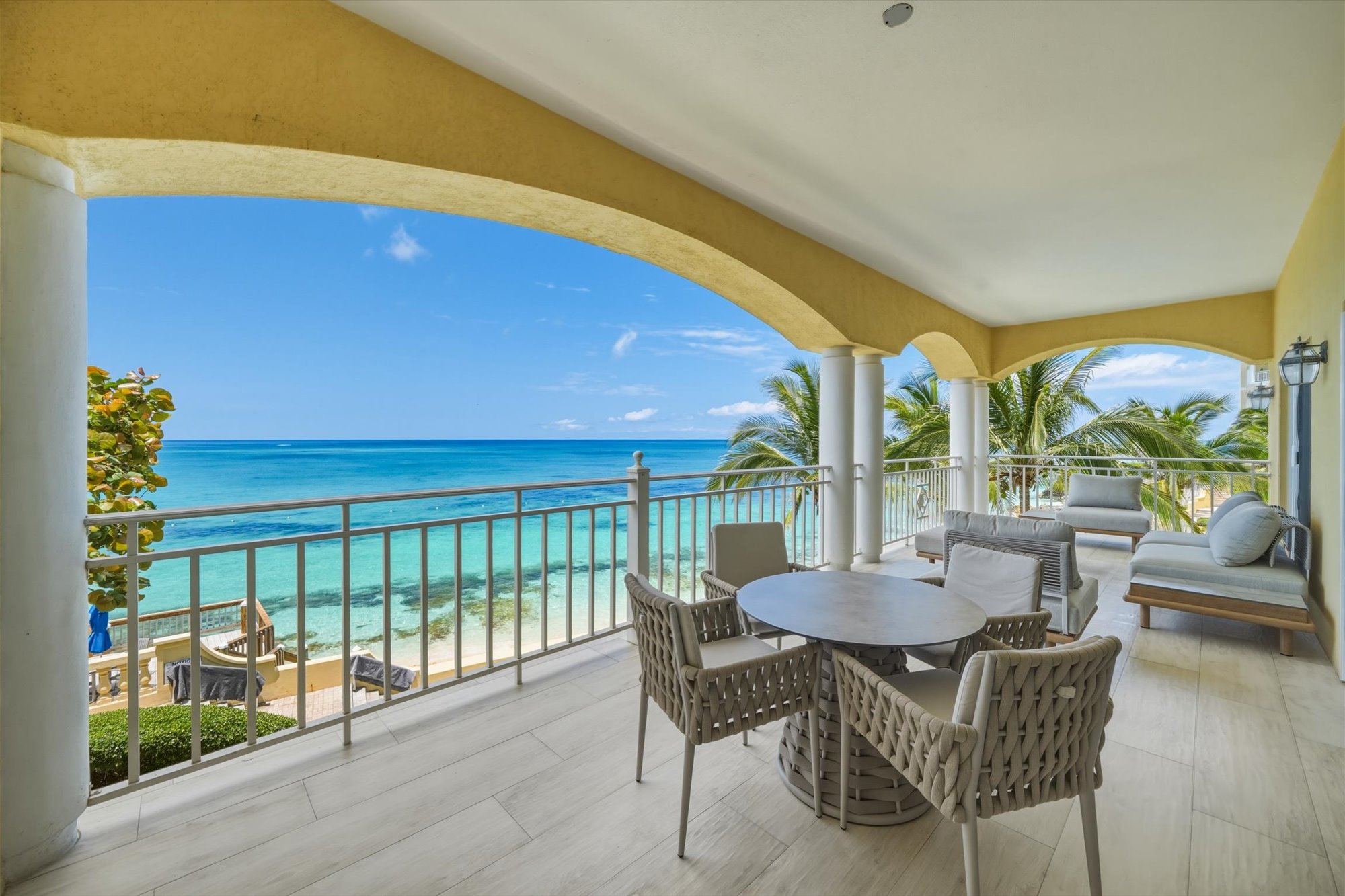  Unit 6D, Caves Point Condominiums - 物件實景