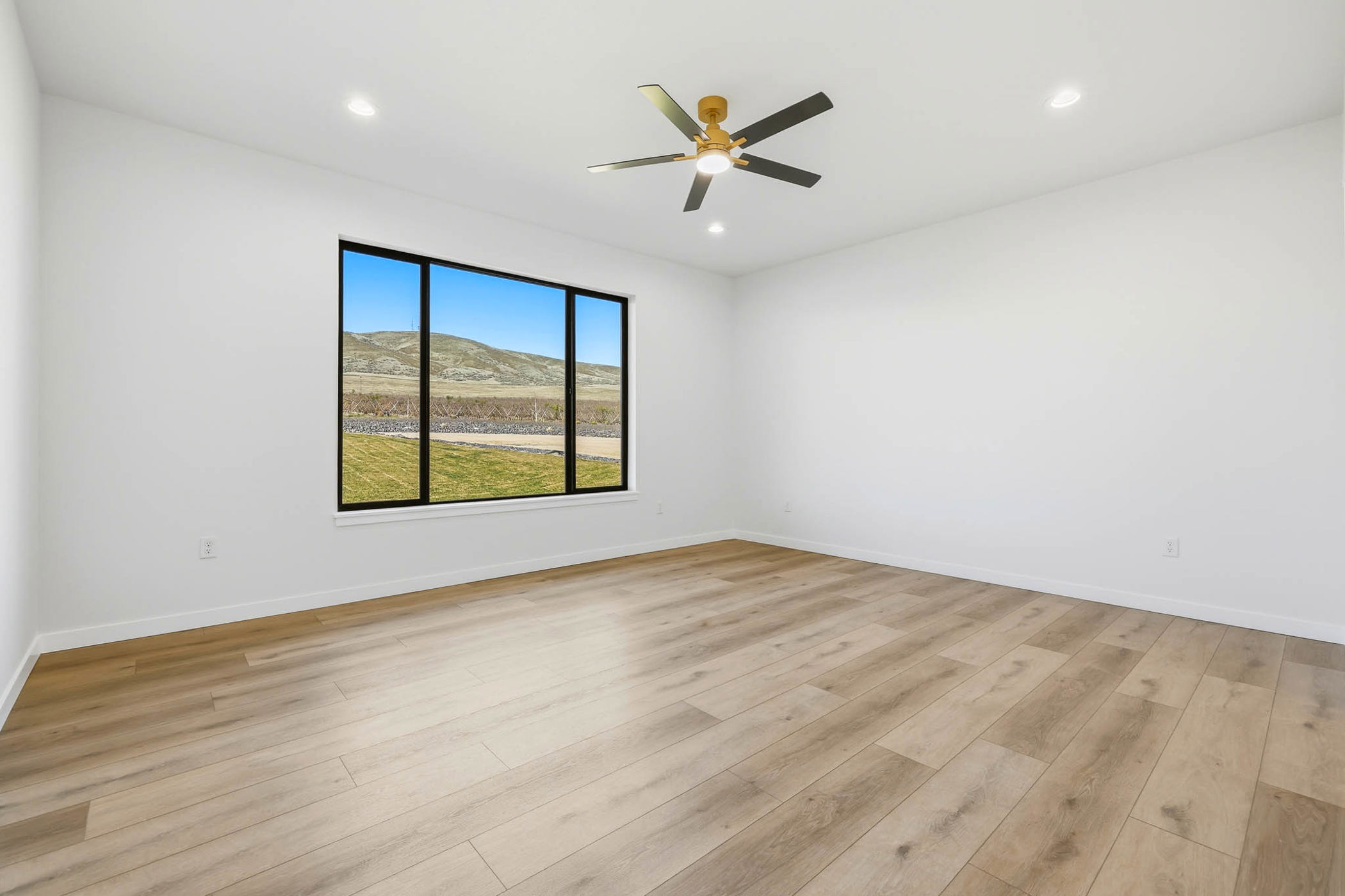  New 1story, 0.55 Acre, Rv/ Boat Gar, room for pool - 物件實景