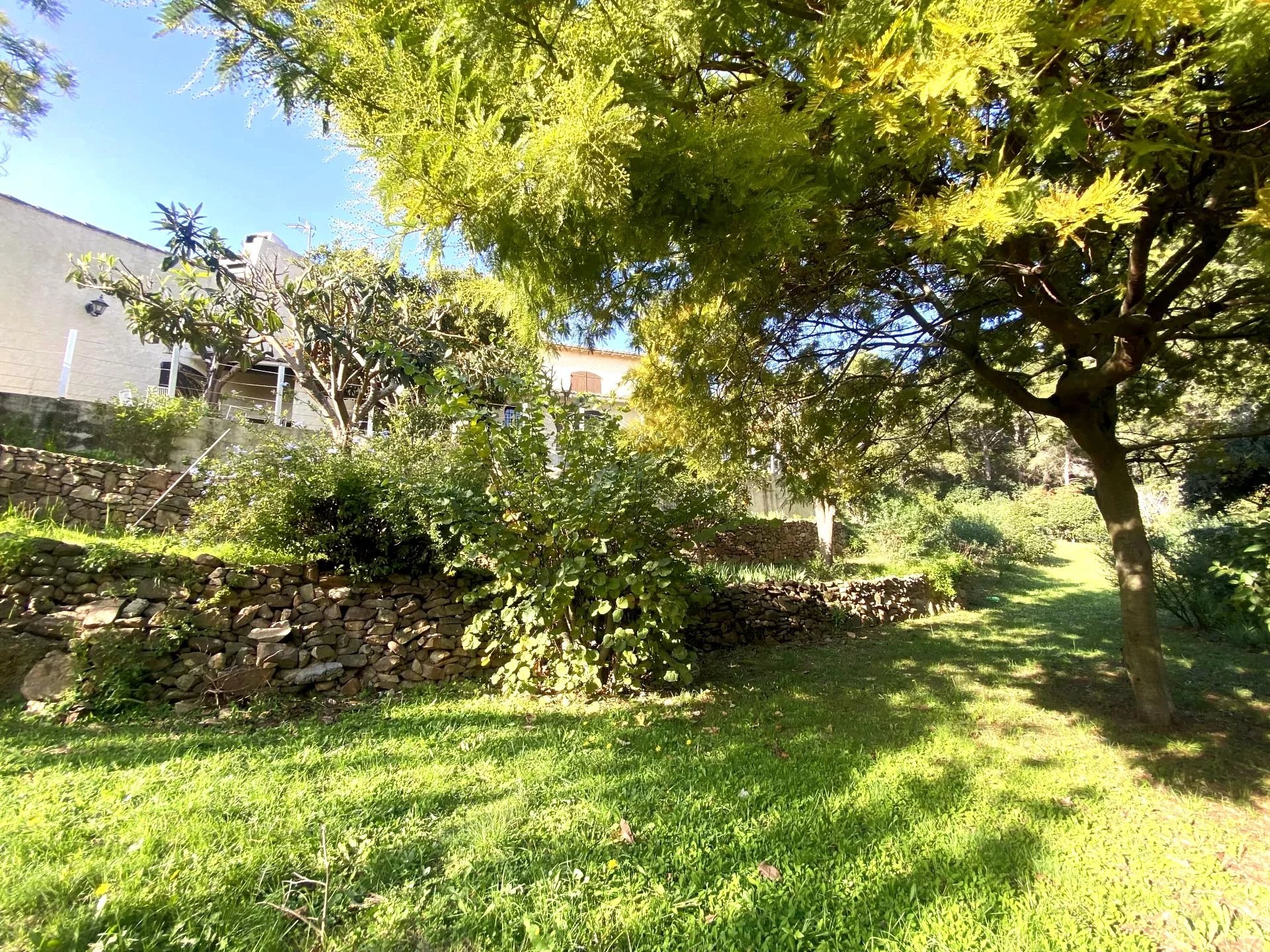 Saint-Mandrier-sur-Mer, Provence-Alpes-Côte d’Azur, 83430, FR, 4 Bedrooms Bedrooms, ,6 BathroomsBathrooms,Residential,For Sale,1673174