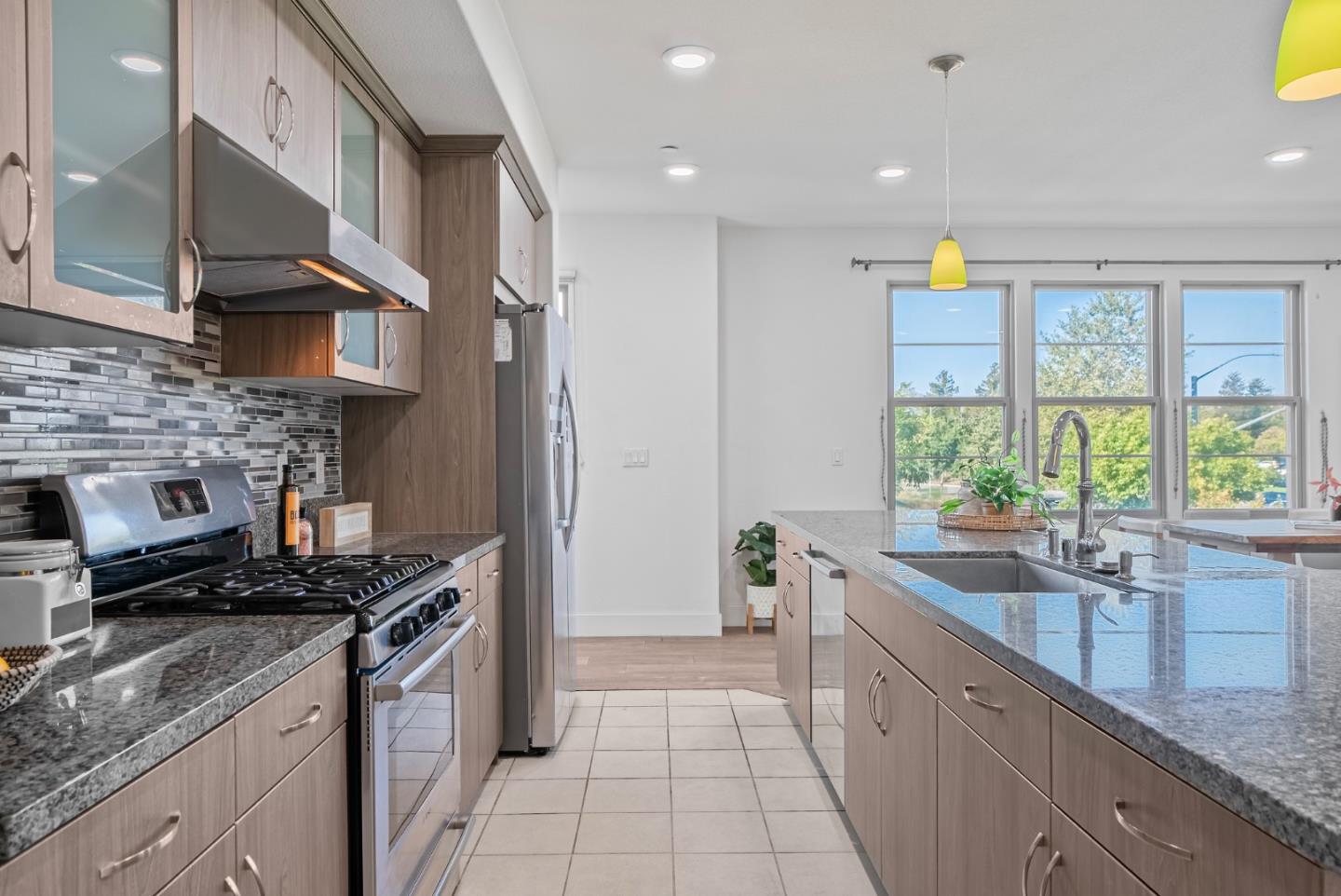 San Jose, California, 95131, United States, 4 Bedrooms Bedrooms, ,5 BathroomsBathrooms,Residential,For Sale,1991929