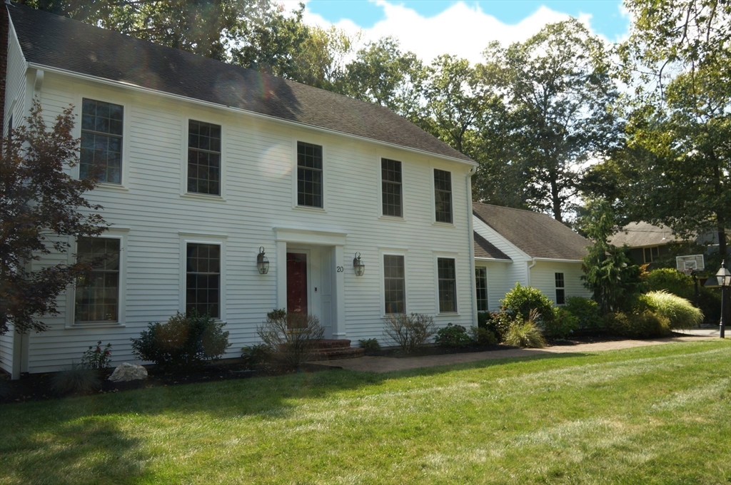 North Reading, Massachusetts, 01864, United States, 4 Bedrooms Bedrooms, ,3 BathroomsBathrooms,Residential,For Sale,1980722