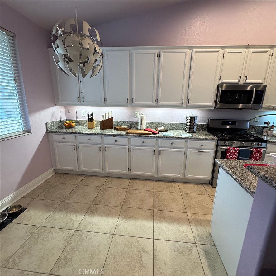 Lancaster, California, 93534, United States, 4 Bedrooms Bedrooms, ,2 BathroomsBathrooms,Residential,For Sale,2007515