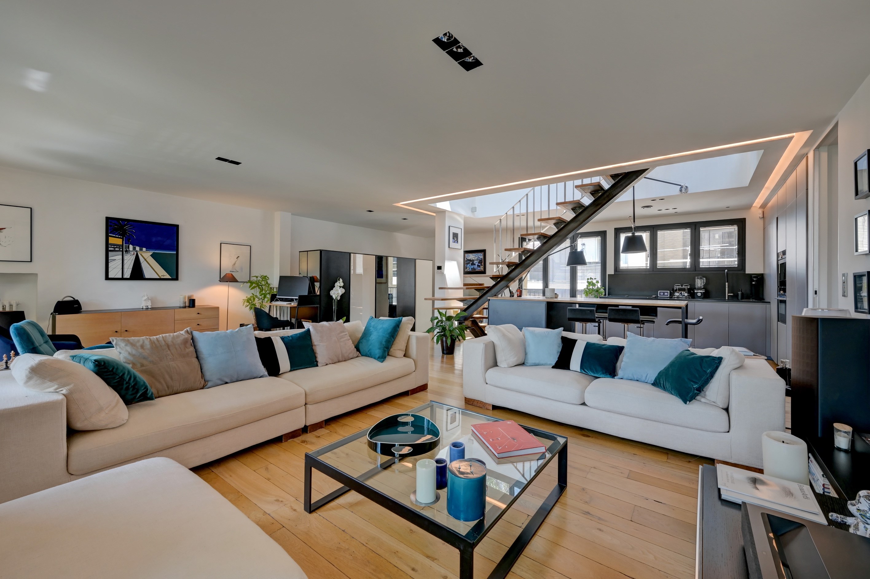  Contemporary Town House with Rooftop Terrace – Aix Center - 物件實景