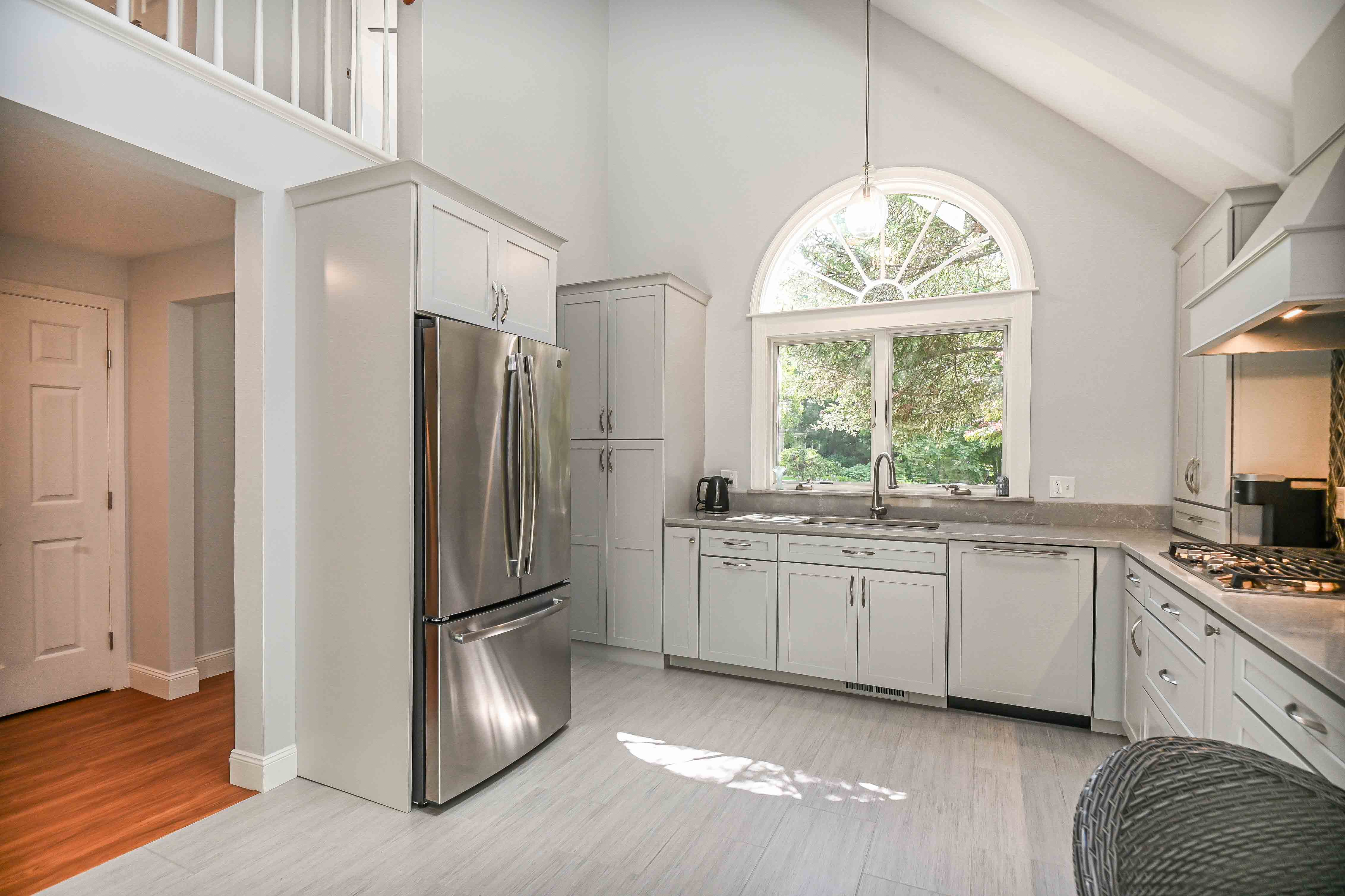 York, Maine, 03909, United States, 3 Bedrooms Bedrooms, ,3 BathroomsBathrooms,Residential,For Sale,1912030