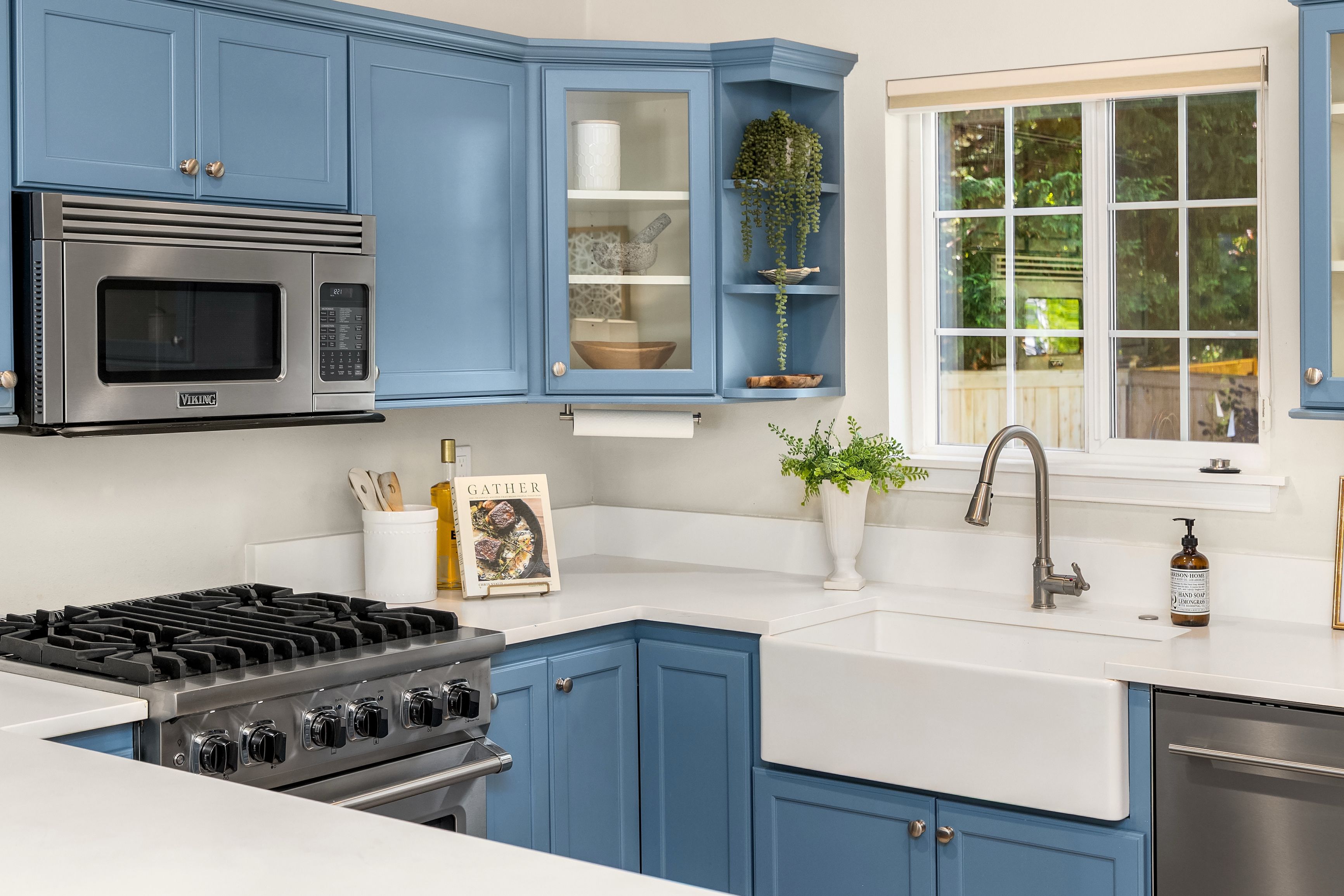  705 Moji Lane NW, Bainbridge Island, WA 98110 - 物件實景