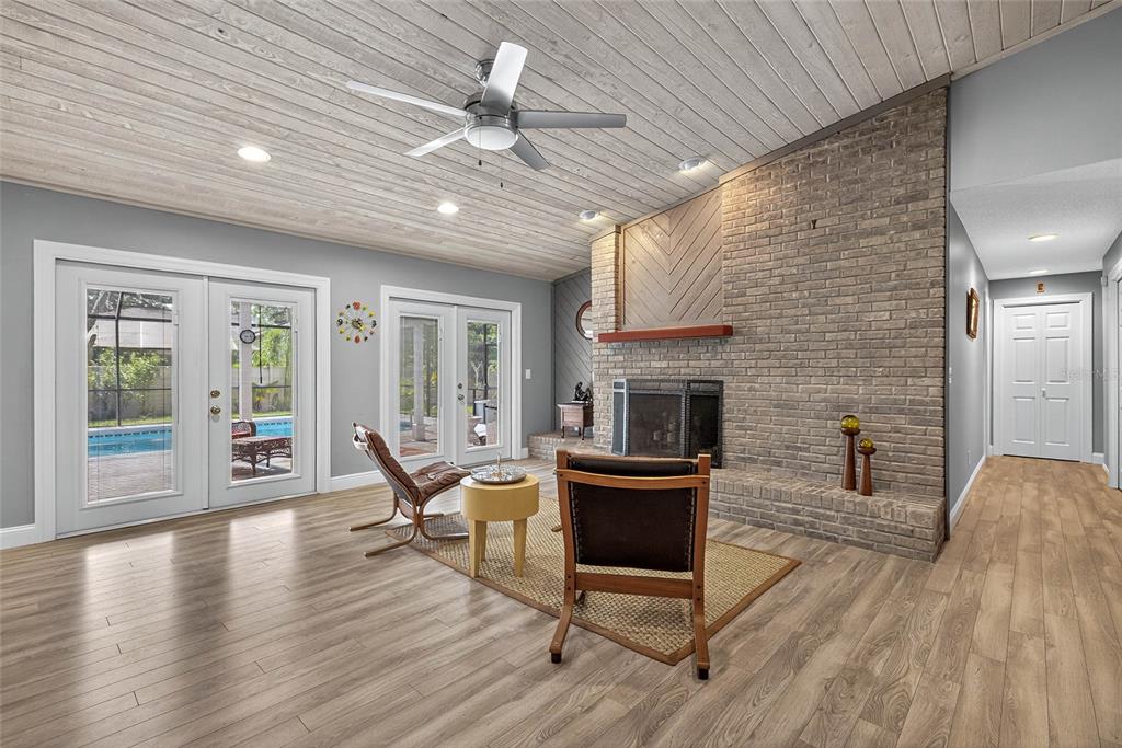 Temple Terrace, Florida, 33617, United States, 4 Bedrooms Bedrooms, ,3 BathroomsBathrooms,Residential,For Sale,1901085