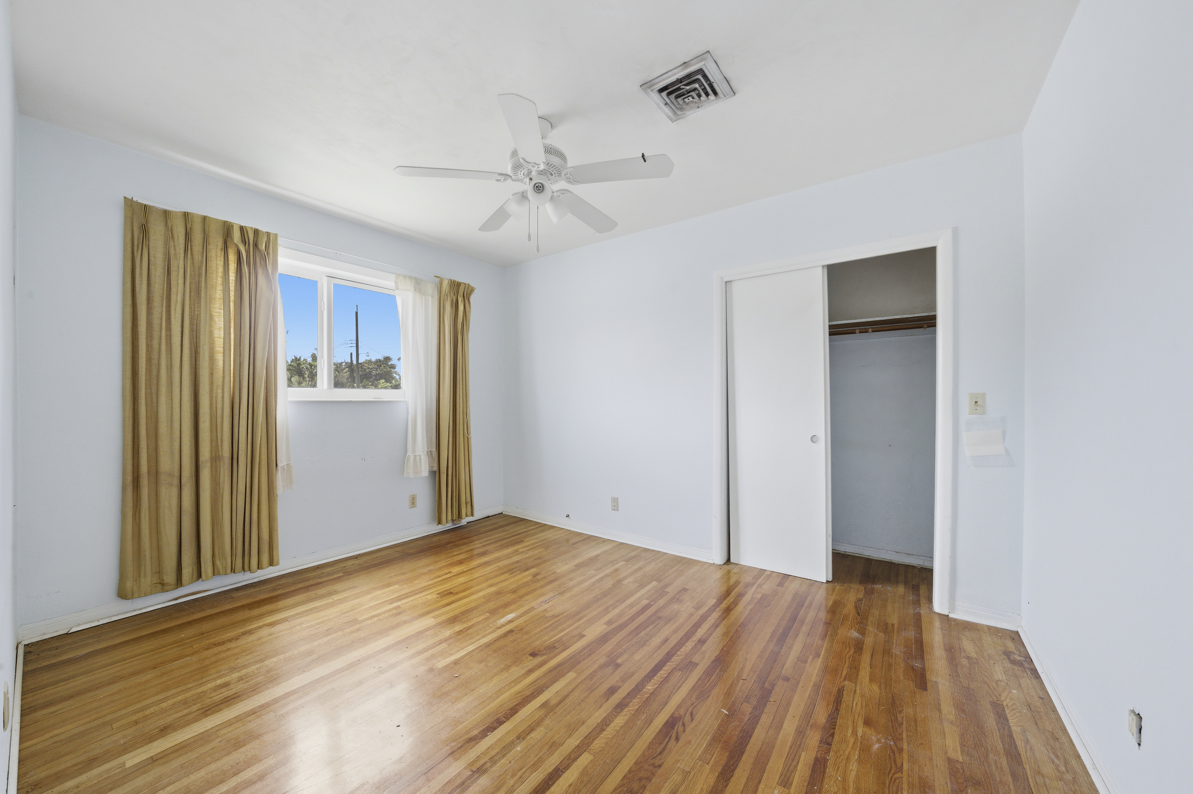  2300 N 57th Ter, Hollywood, FL, 33021 - 物件實景