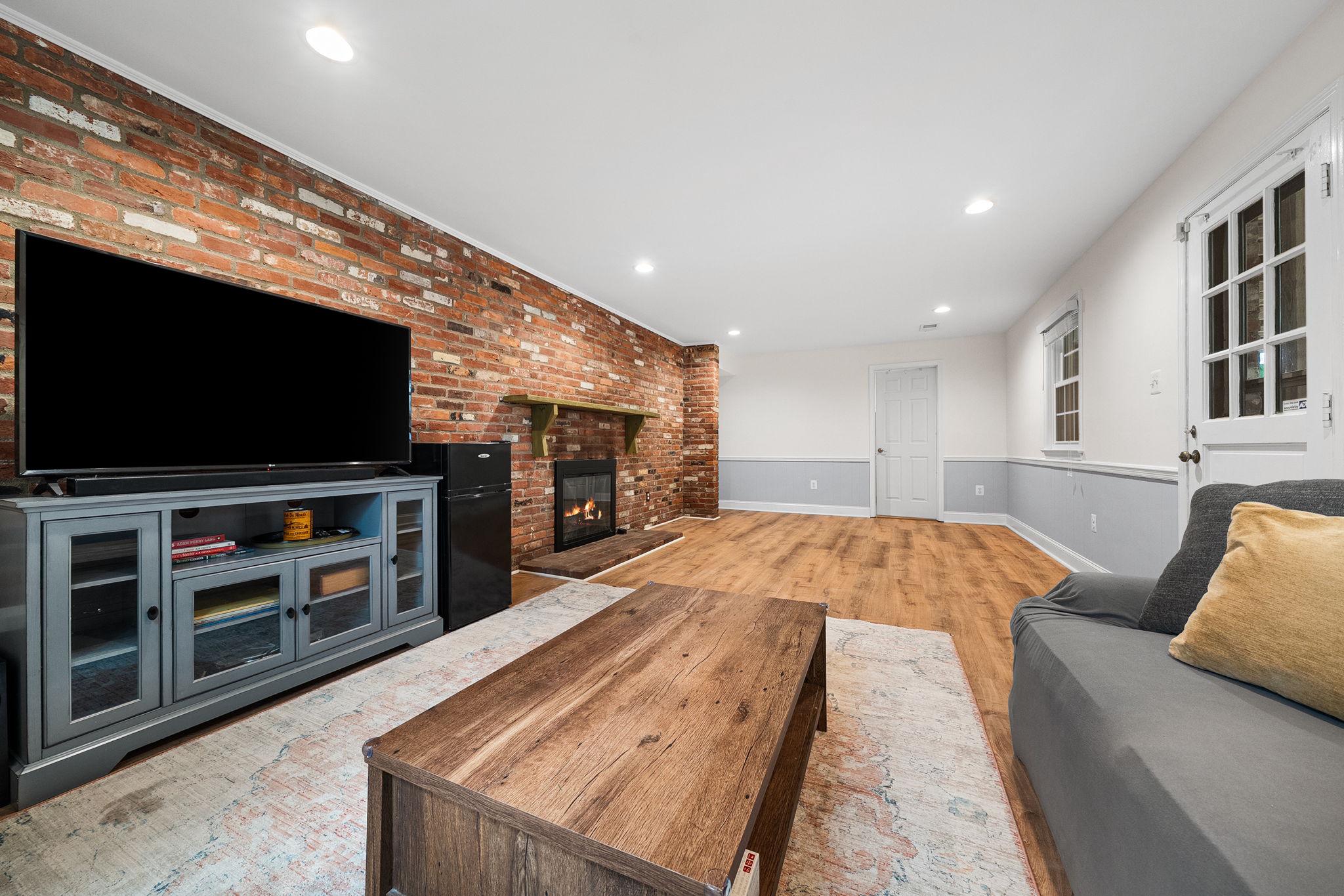  1107 Potomac Lane, Alexandria, VA, 22308 - 物件實景