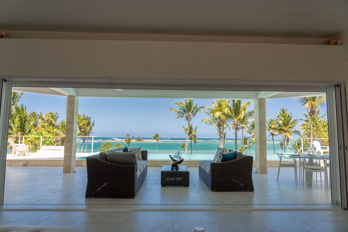 NEW PRICE Captivating 4-Bedroom Ocean front Samana, Samana, DO, 4 Bedrooms Bedrooms, ,4 BathroomsBathrooms,Residential,For Sale,NEW PRICE Captivating 4-Bedroom Ocean front Samana,1080456
