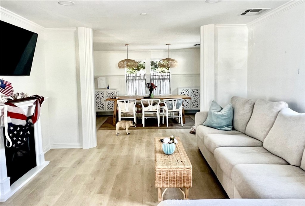 Newport Beach, California, 92660, United States, 3 Bedrooms Bedrooms, ,3 BathroomsBathrooms,Residential,For Sale,1892275