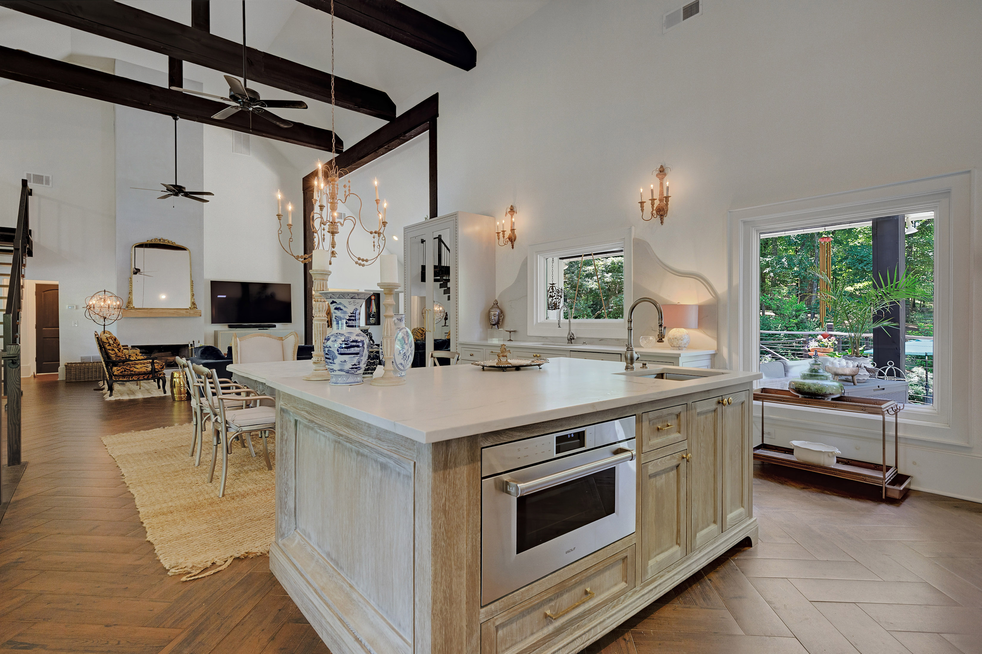  Exceptional Custom-built French Country Estate with Equestrian Amenities - 物件實景
