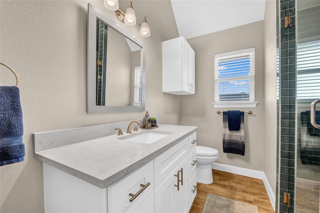 Weatherford, Texas, 76088, United States, 4 Bedrooms Bedrooms, ,3 BathroomsBathrooms,Residential,For Sale,2006084