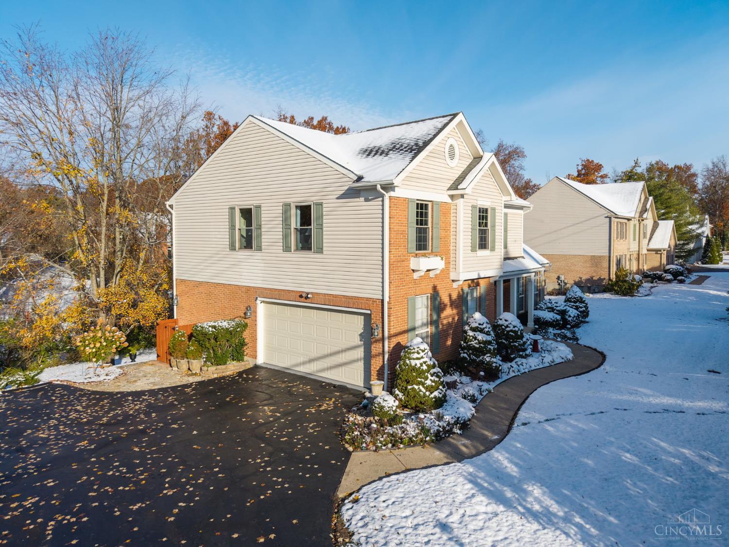 Loveland, Ohio, 45140, United States, 4 Bedrooms Bedrooms, ,3 BathroomsBathrooms,Residential,For Sale,1992143