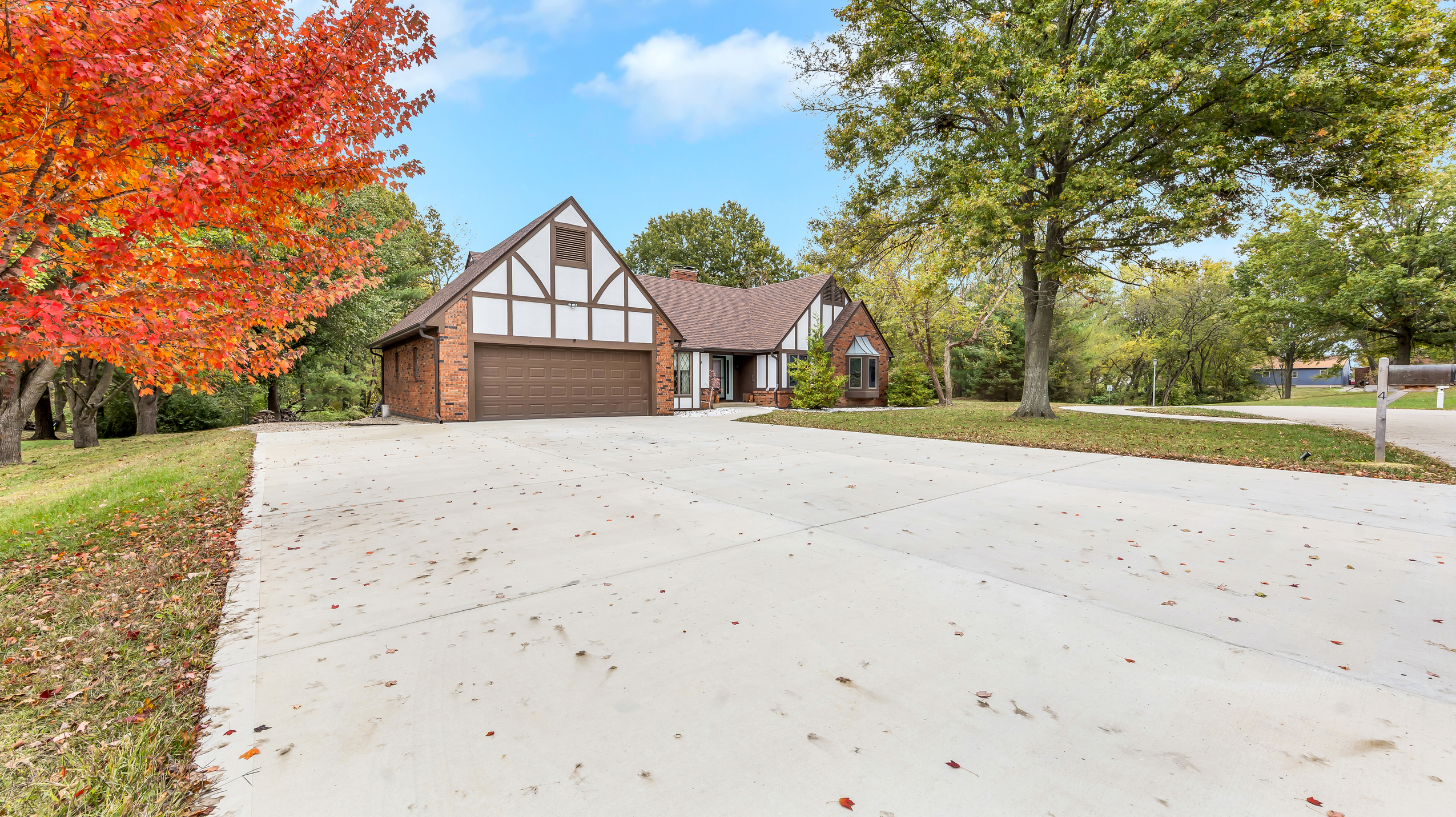 Waterloo, Illinois, 62298, United States, 3 Bedrooms Bedrooms, ,3 BathroomsBathrooms,Residential,For Sale,1986147