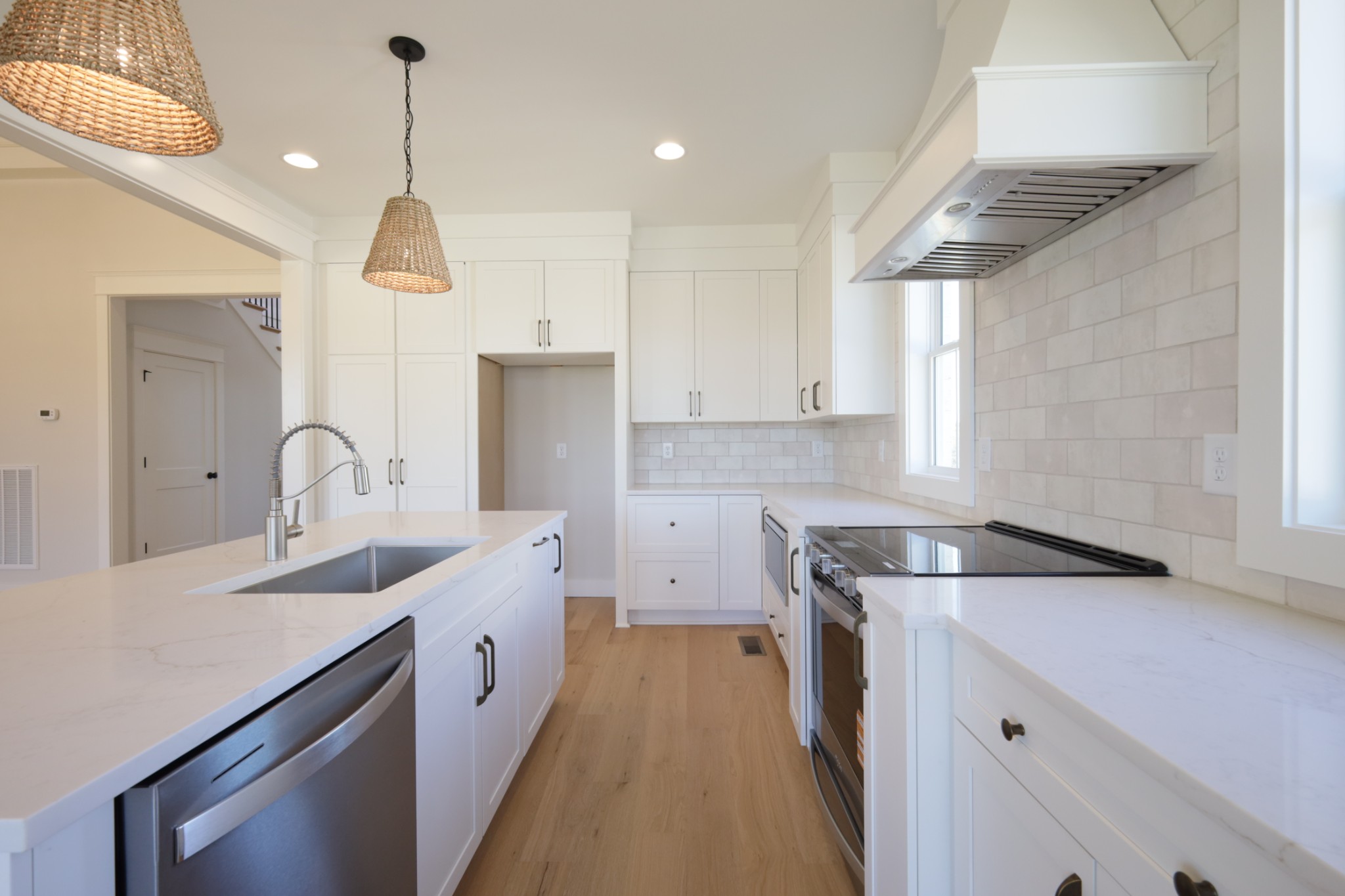 Lebanon, Tennessee, 37087, United States, 4 Bedrooms Bedrooms, ,3 BathroomsBathrooms,Residential,For Sale,1989389