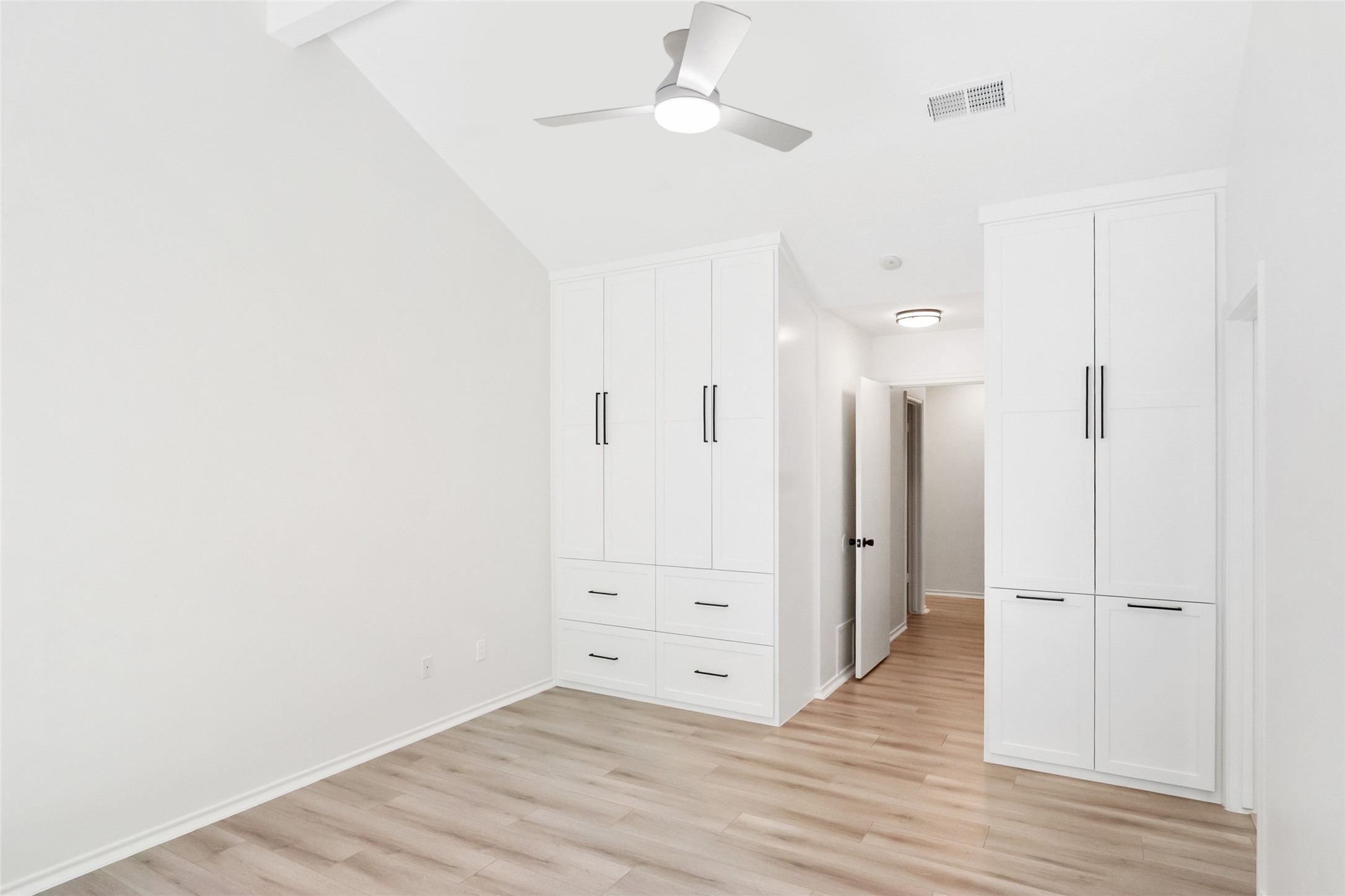 The Woodlands, Texas, 77381, United States, 3 Bedrooms Bedrooms, ,2 BathroomsBathrooms,Residential,For Sale,1934198