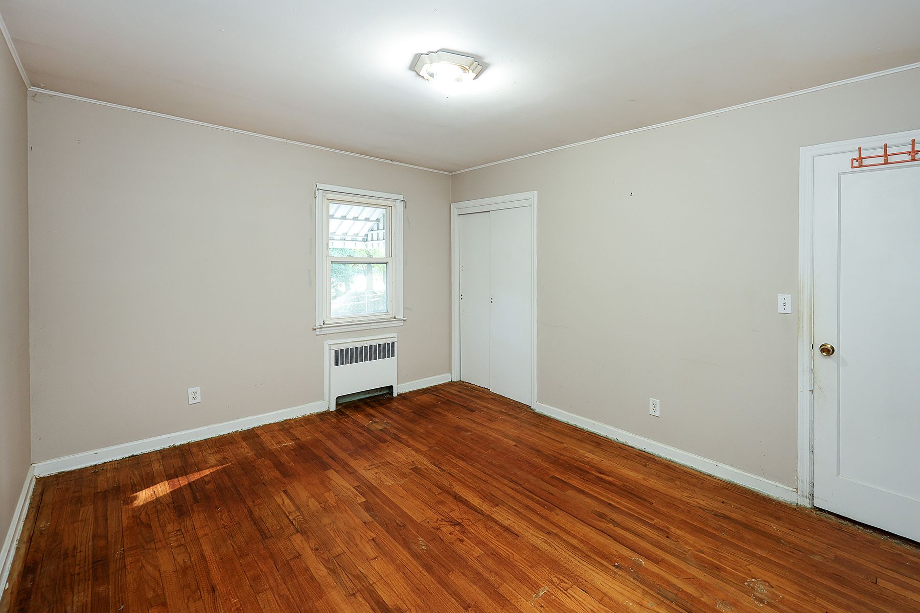  62 9th Avenue, Mineola, NY, 11501 - 物件實景