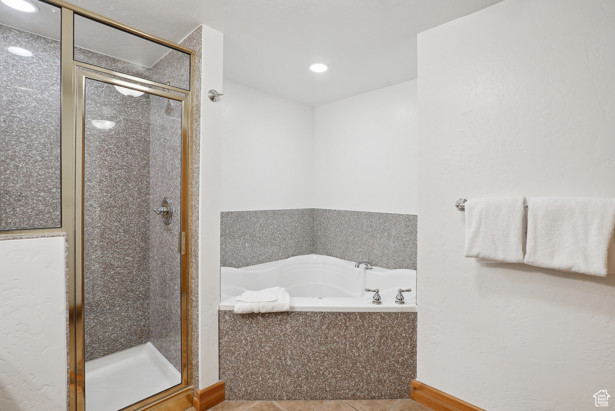 Midway, Utah, 84049, United States, 3 Bedrooms Bedrooms, ,3 BathroomsBathrooms,Residential,For Sale,1827557