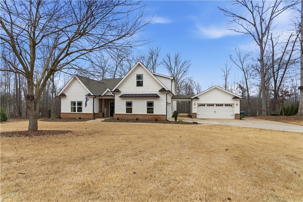 Jefferson, Georgia, 30549, United States, 4 Bedrooms Bedrooms, ,5 BathroomsBathrooms,Residential,For Sale,2023119
