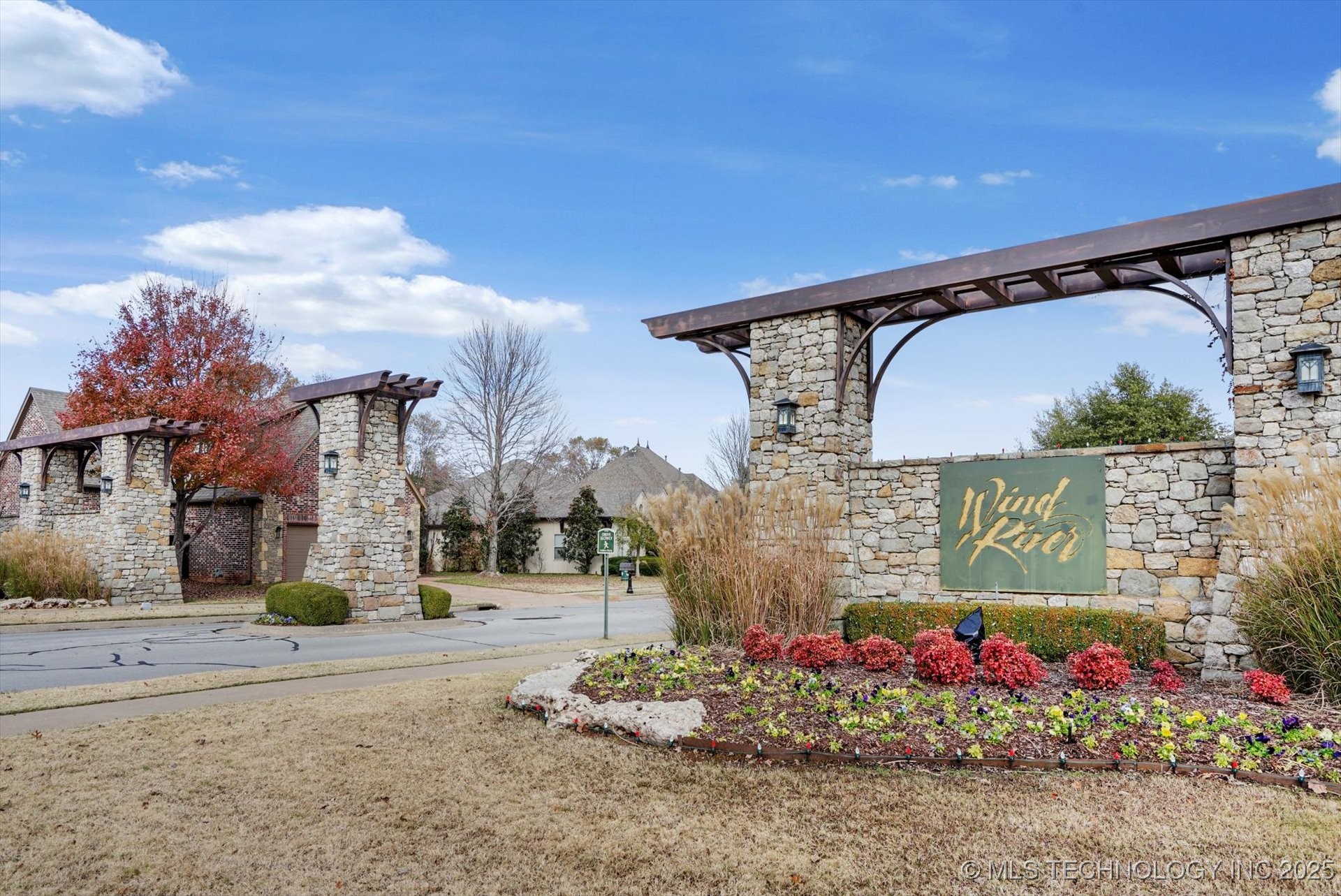 Tulsa, Oklahoma, 74137, United States, 4 Bedrooms Bedrooms, ,4 BathroomsBathrooms,Residential,For Sale,2003368