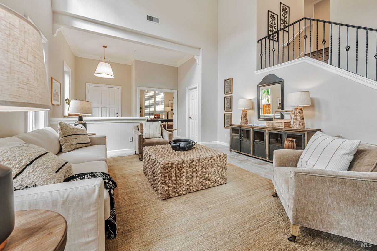Novato, California, 94949, United States, 5 Bedrooms Bedrooms, ,3 BathroomsBathrooms,Residential,For Sale,1941742