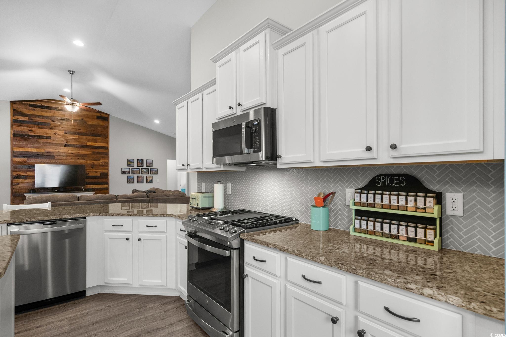 Little River, South Carolina, 29566, United States, 4 Bedrooms Bedrooms, ,3 BathroomsBathrooms,Residential,For Sale,1981753